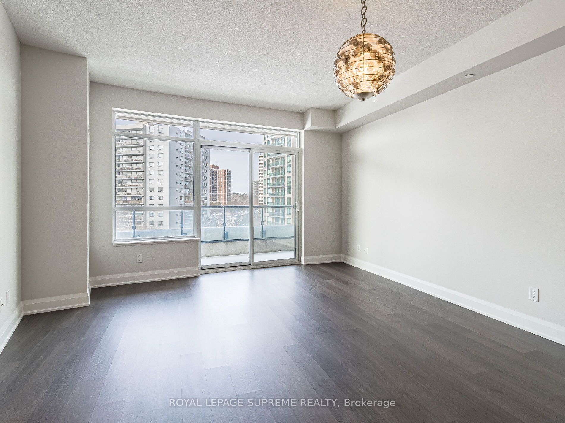 #607 - 25 Fontenay Court Property Photo 19