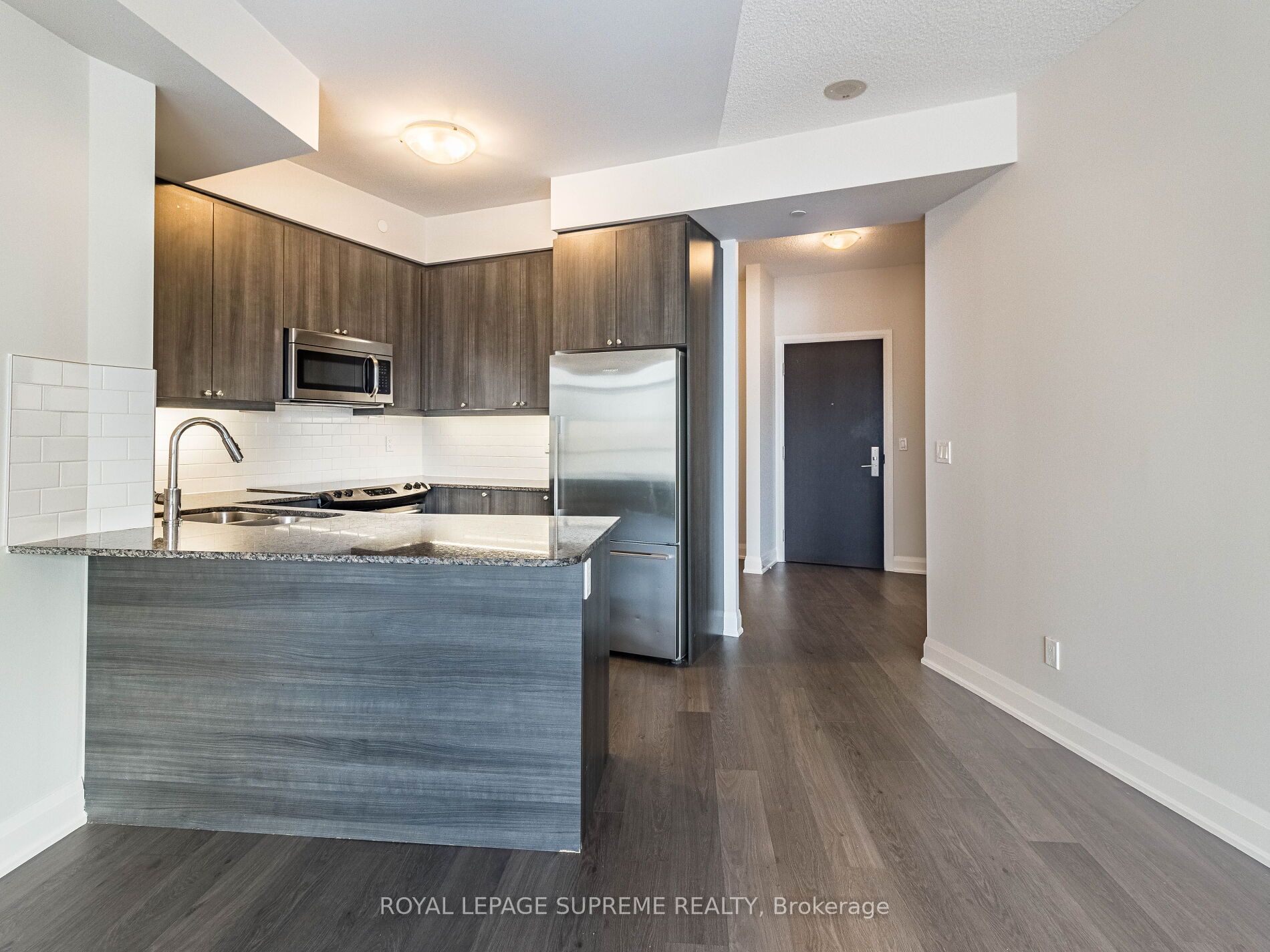 #607 - 25 Fontenay Court Property Photo 25