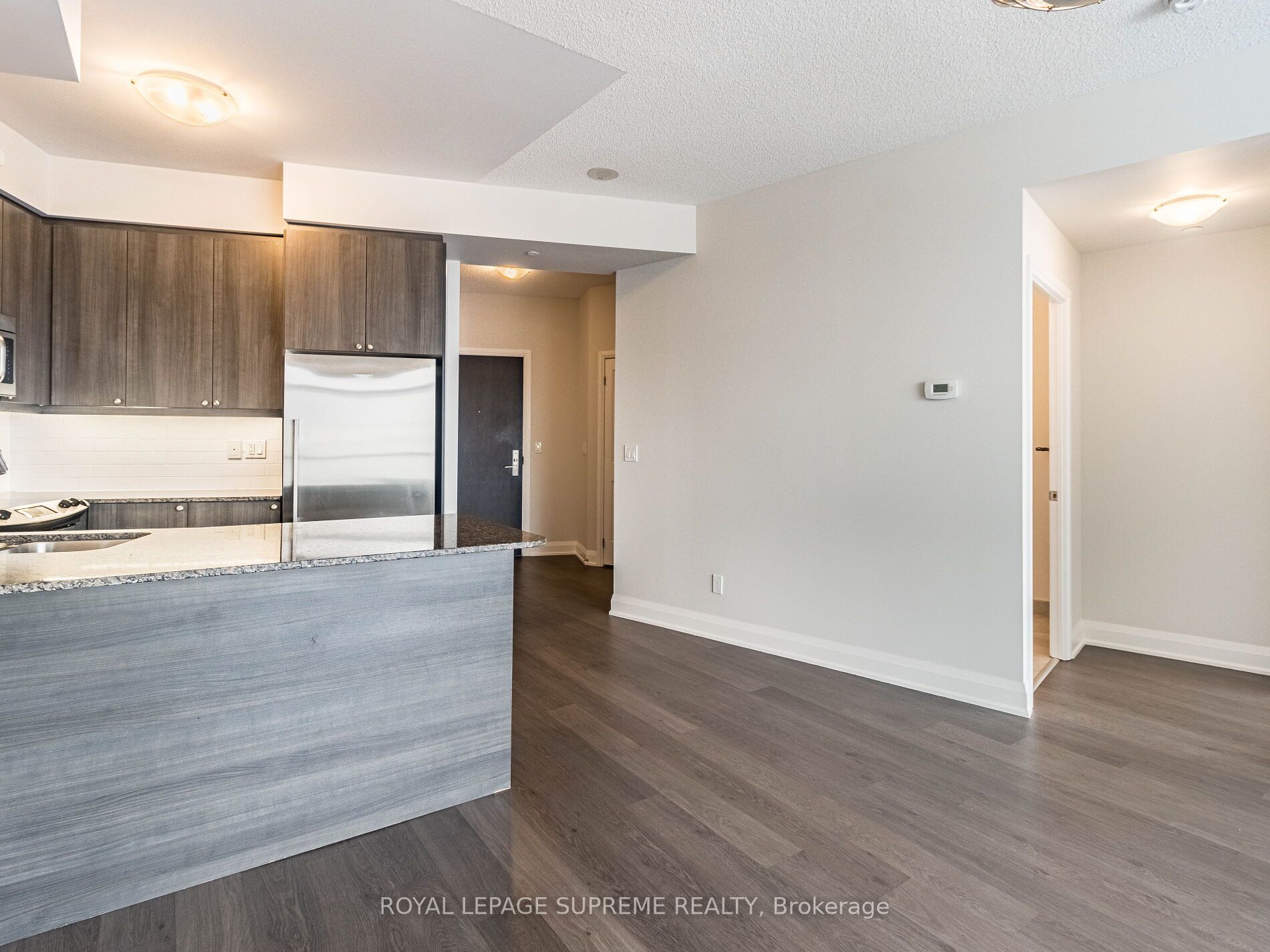 #607 - 25 Fontenay Court Property Photo 28