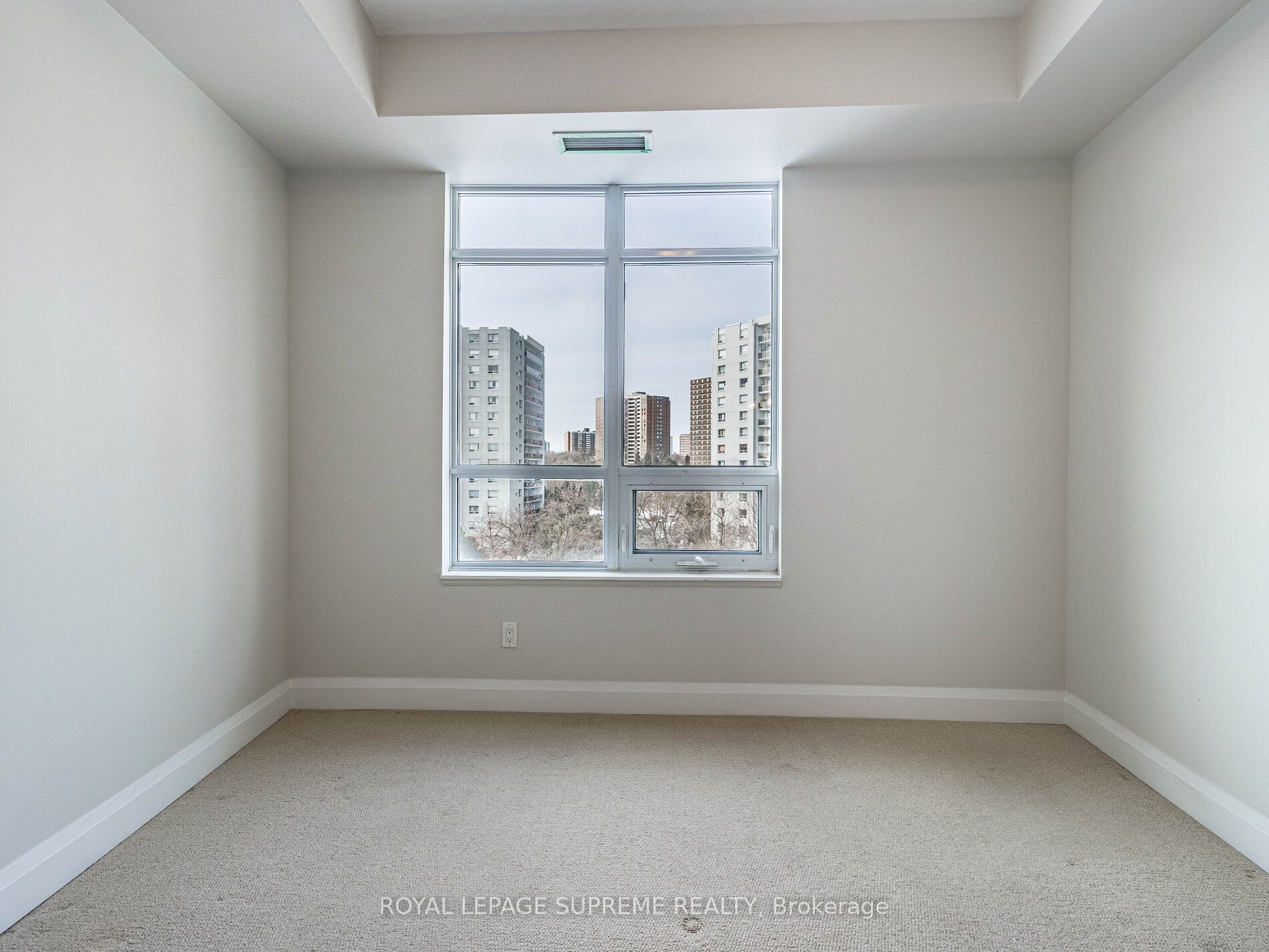 #607 - 25 Fontenay Court Property Photo 35