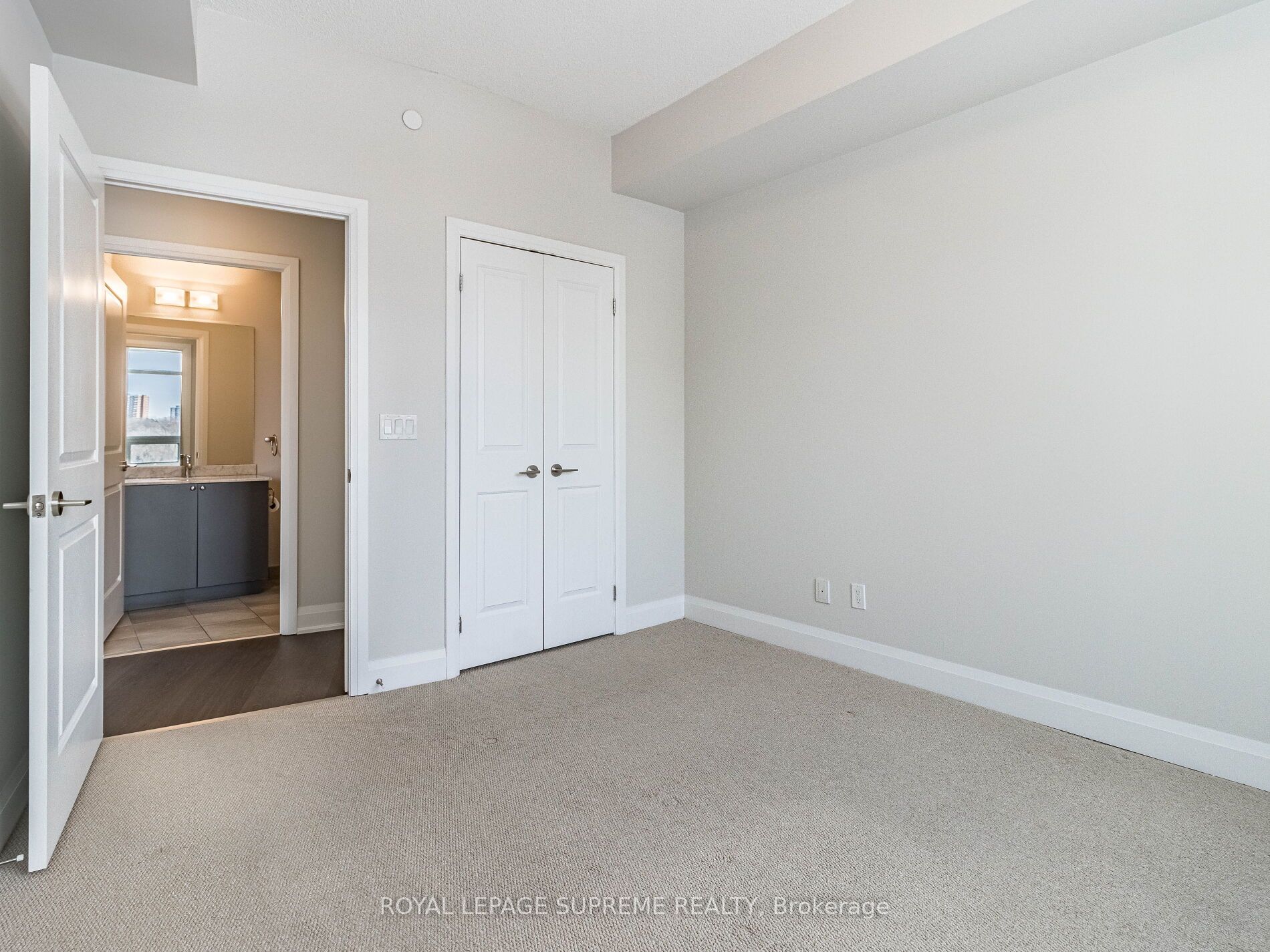 #607 - 25 Fontenay Court Property Photo 37