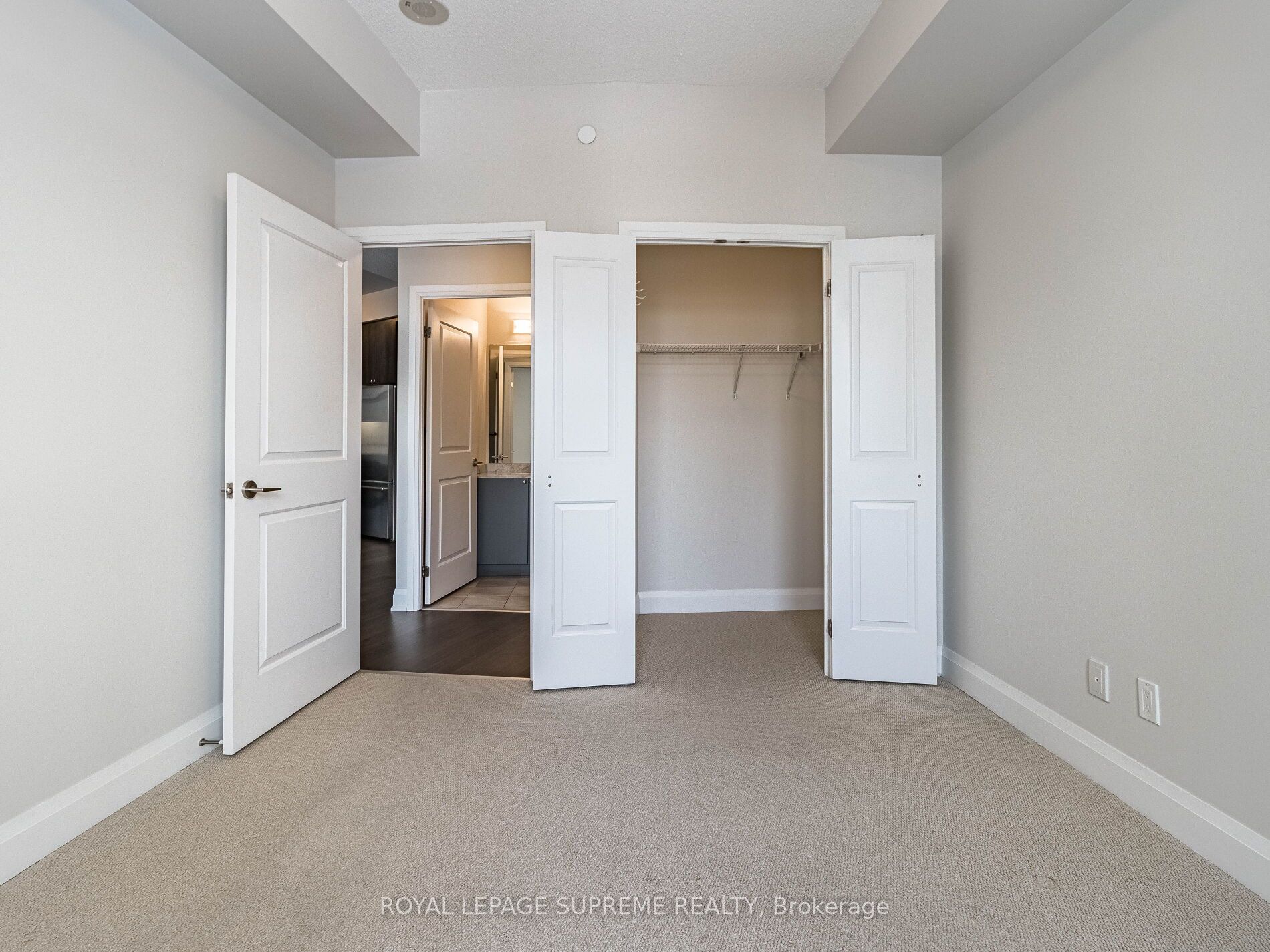 #607 - 25 Fontenay Court Property Photo 38
