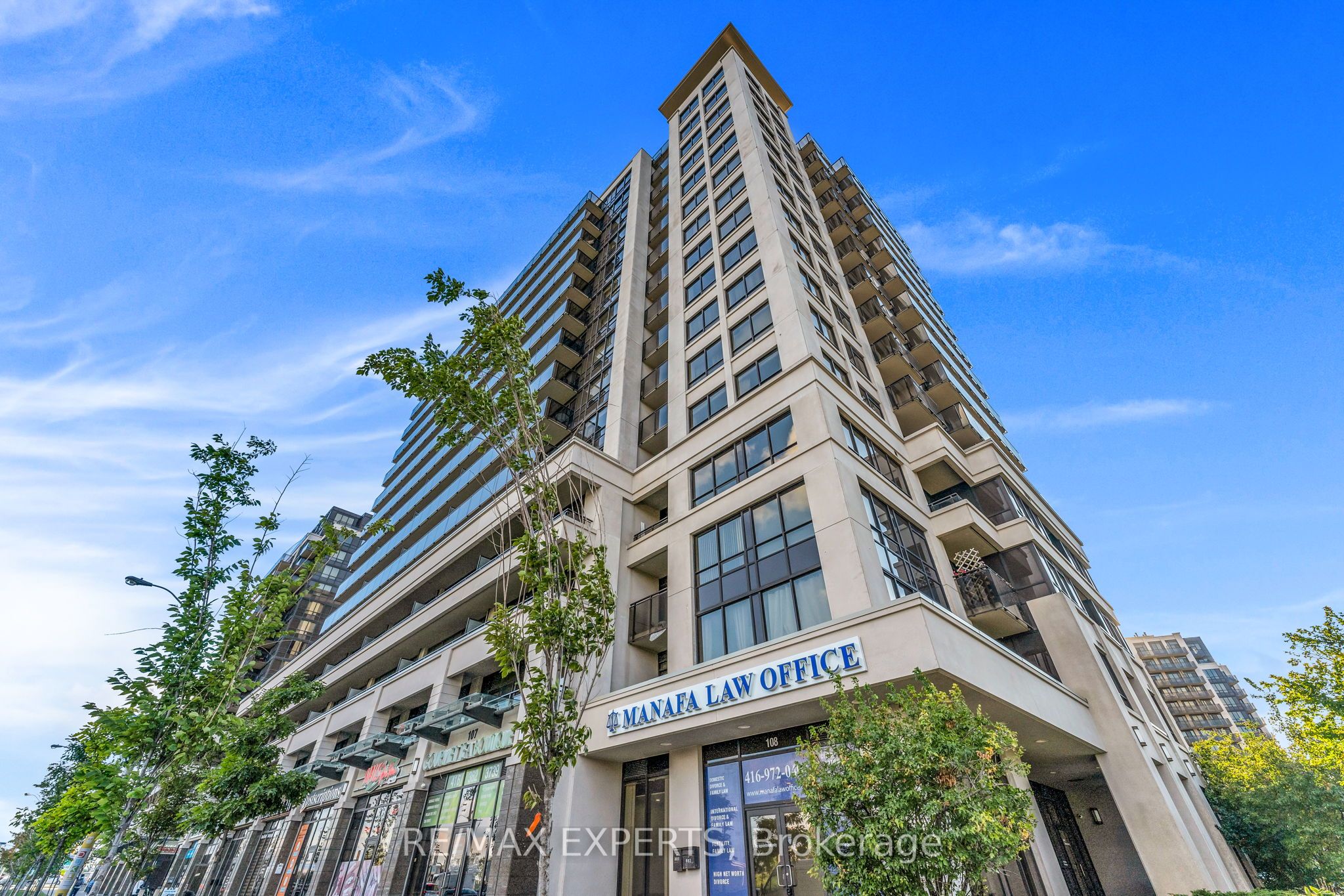 #108 - 1 De Boers Drive Property Photo 1