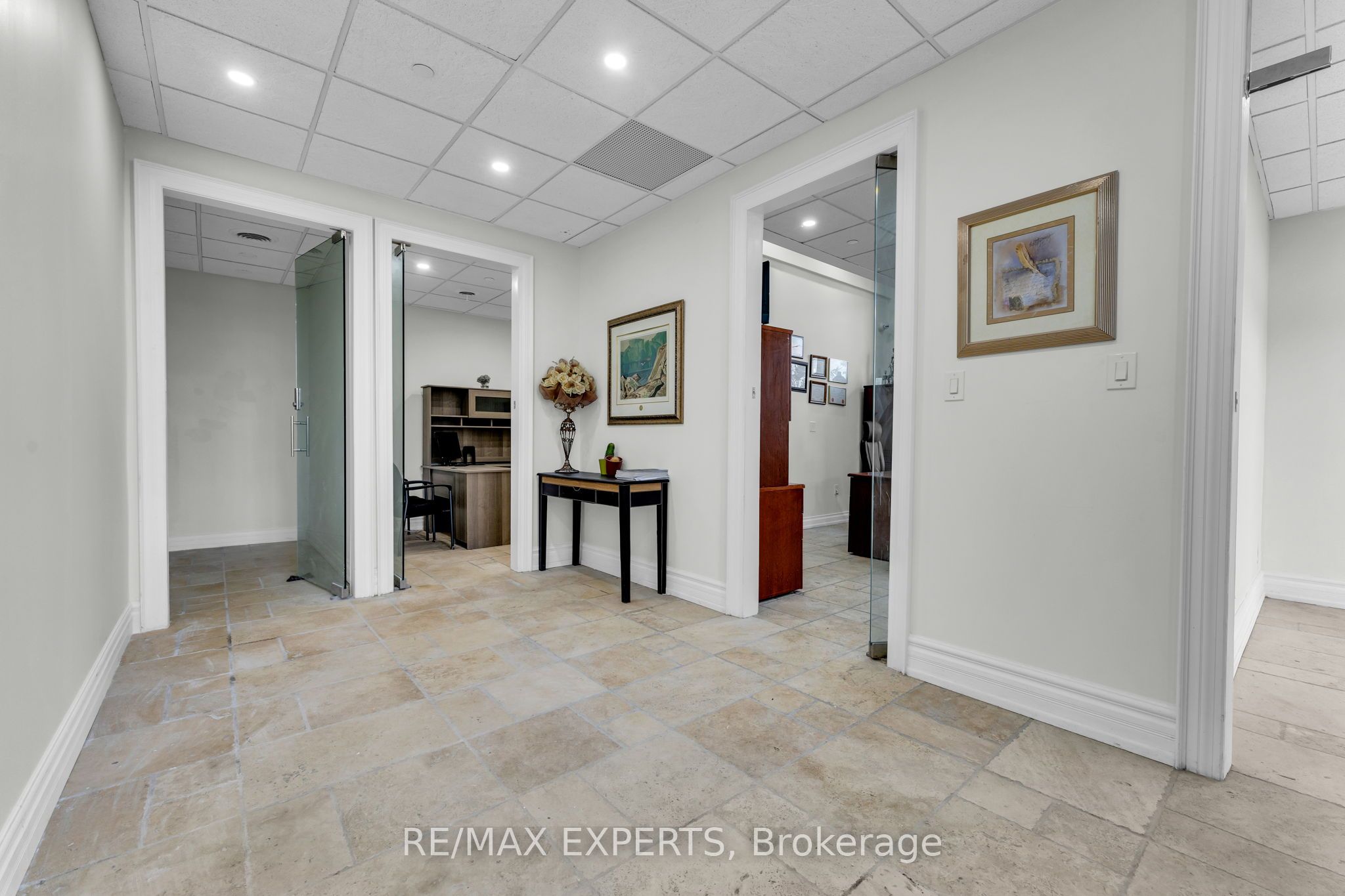 #108 - 1 De Boers Drive Property Photo 8