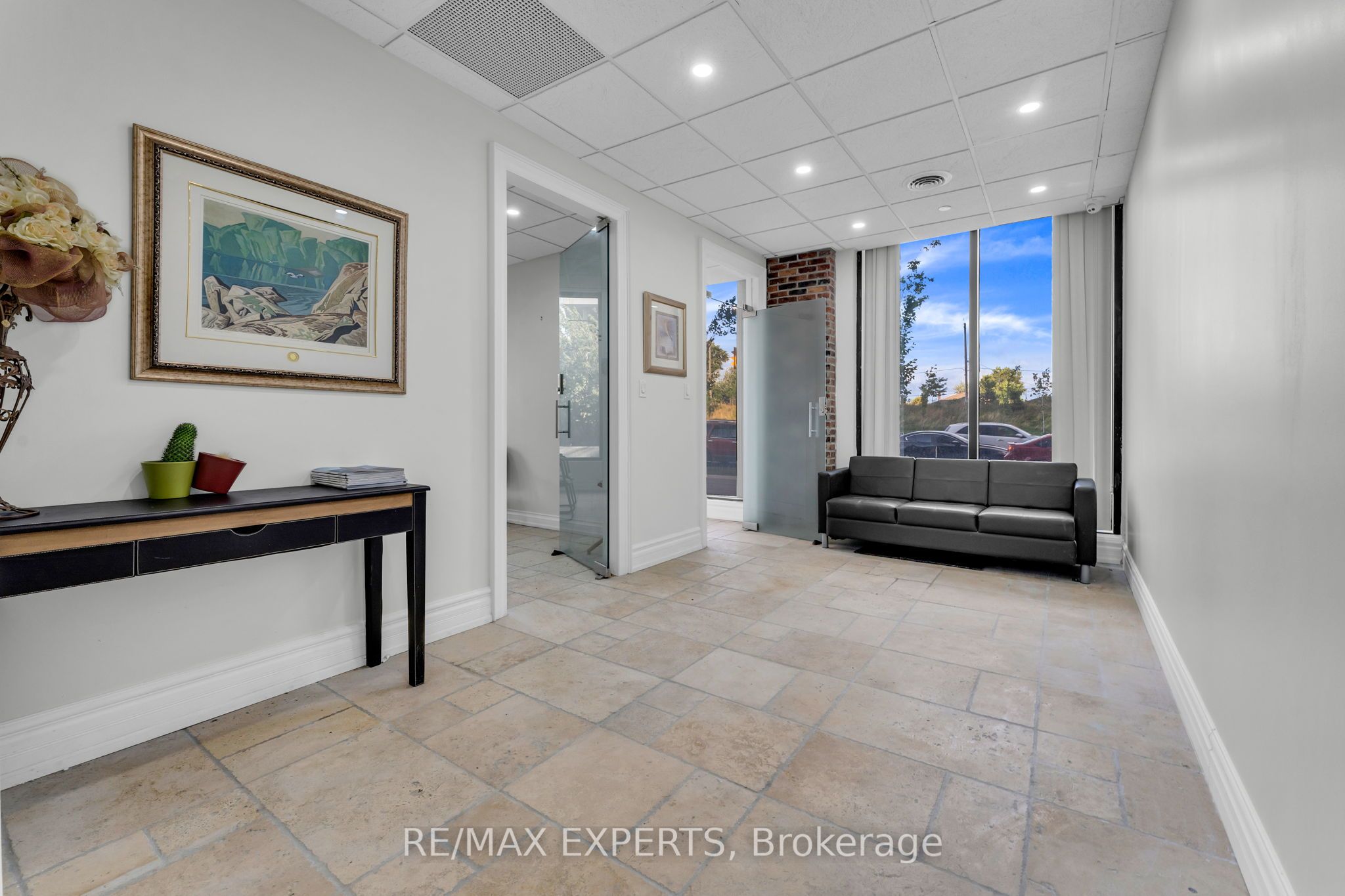 #108 - 1 De Boers Drive Property Photo 11