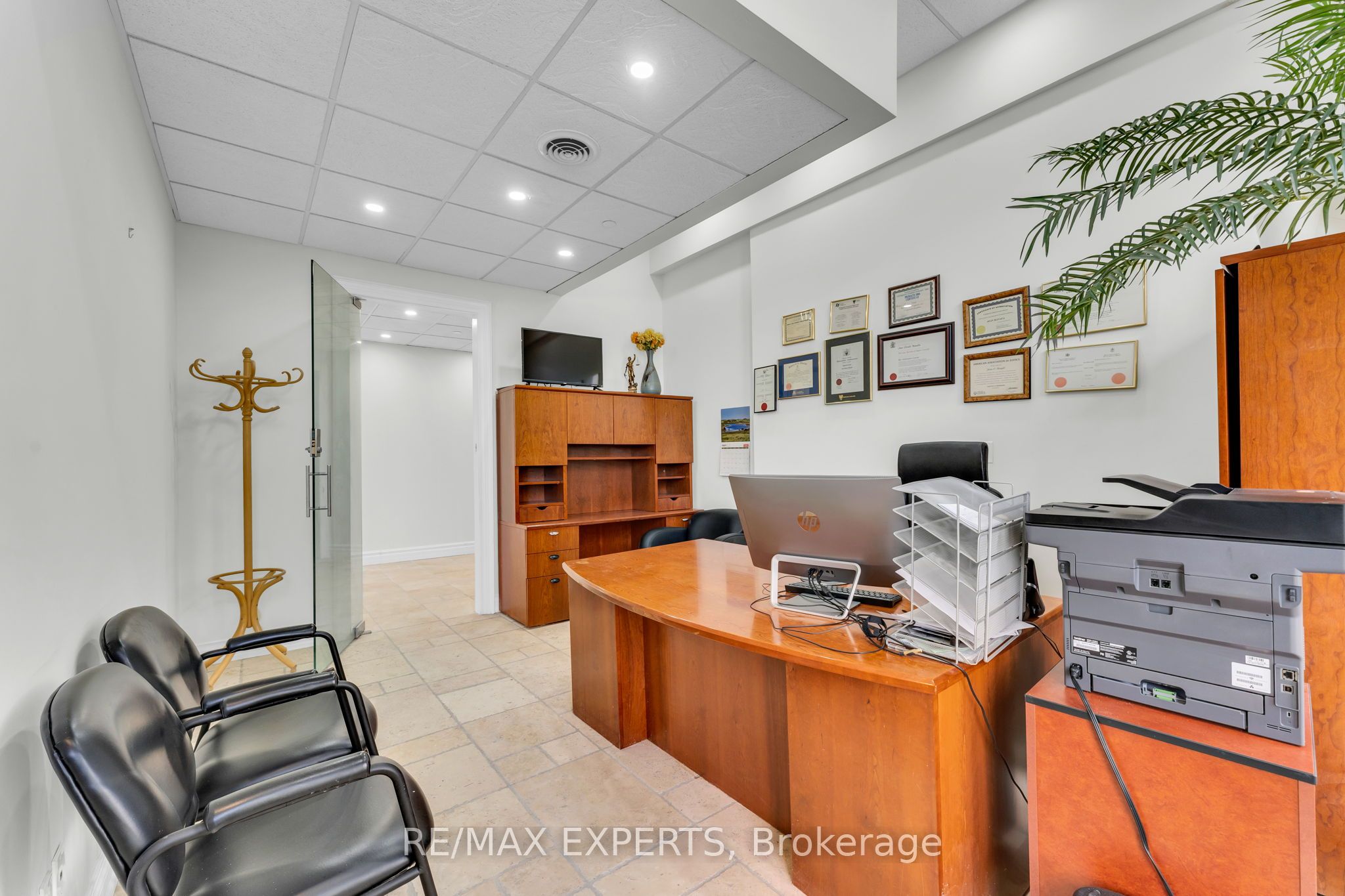 #108 - 1 De Boers Drive Property Photo 13
