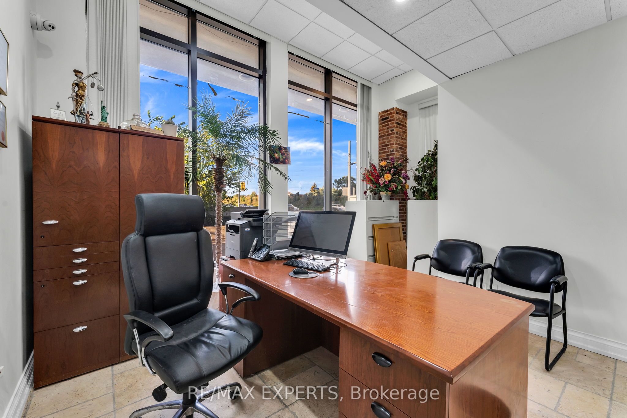 #108 - 1 De Boers Drive Property Photo 15