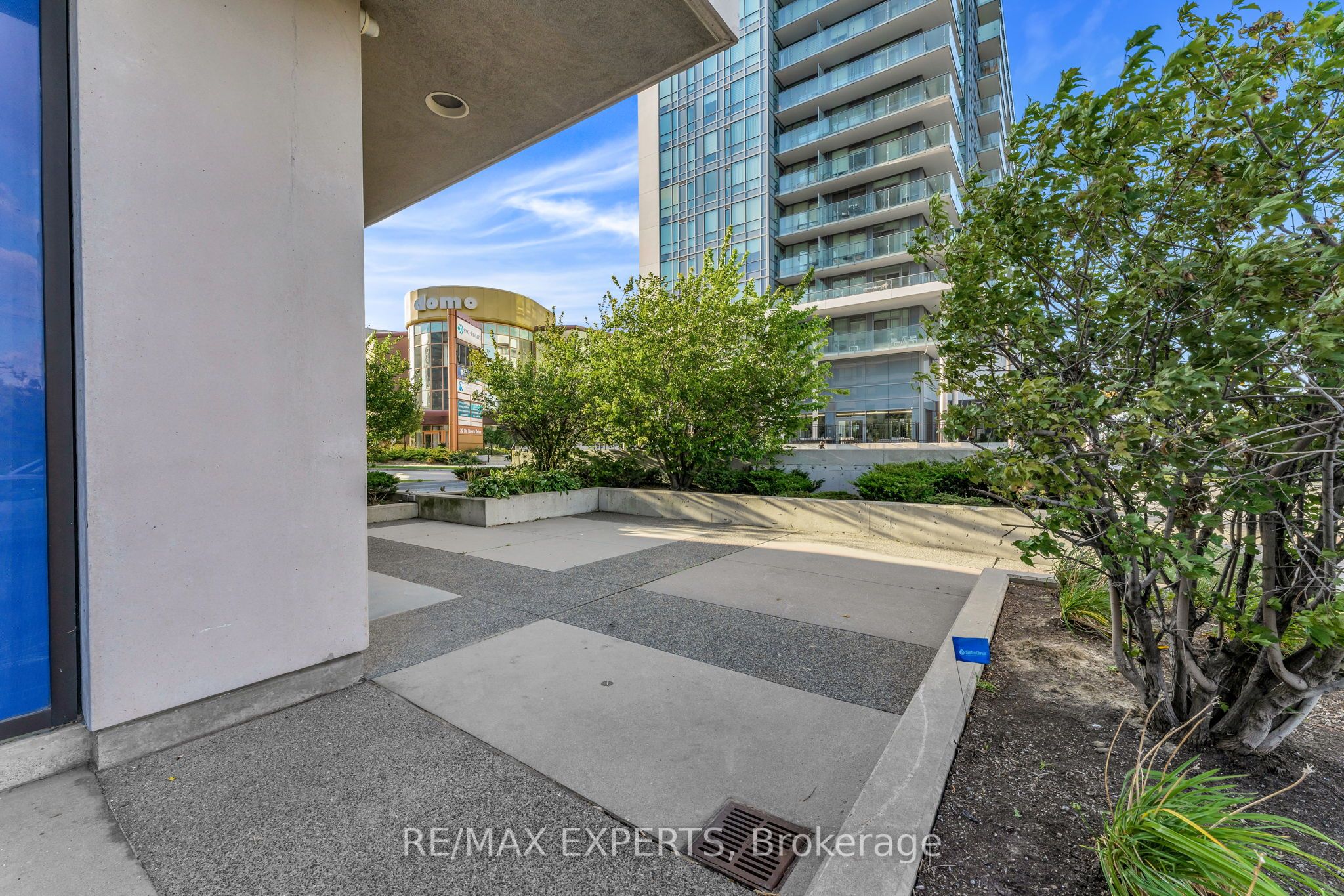 #108 - 1 De Boers Drive Property Photo 25