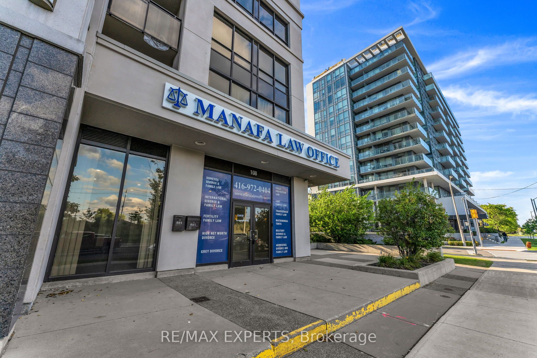 #108 - 1 De Boers Drive Property Photo 28