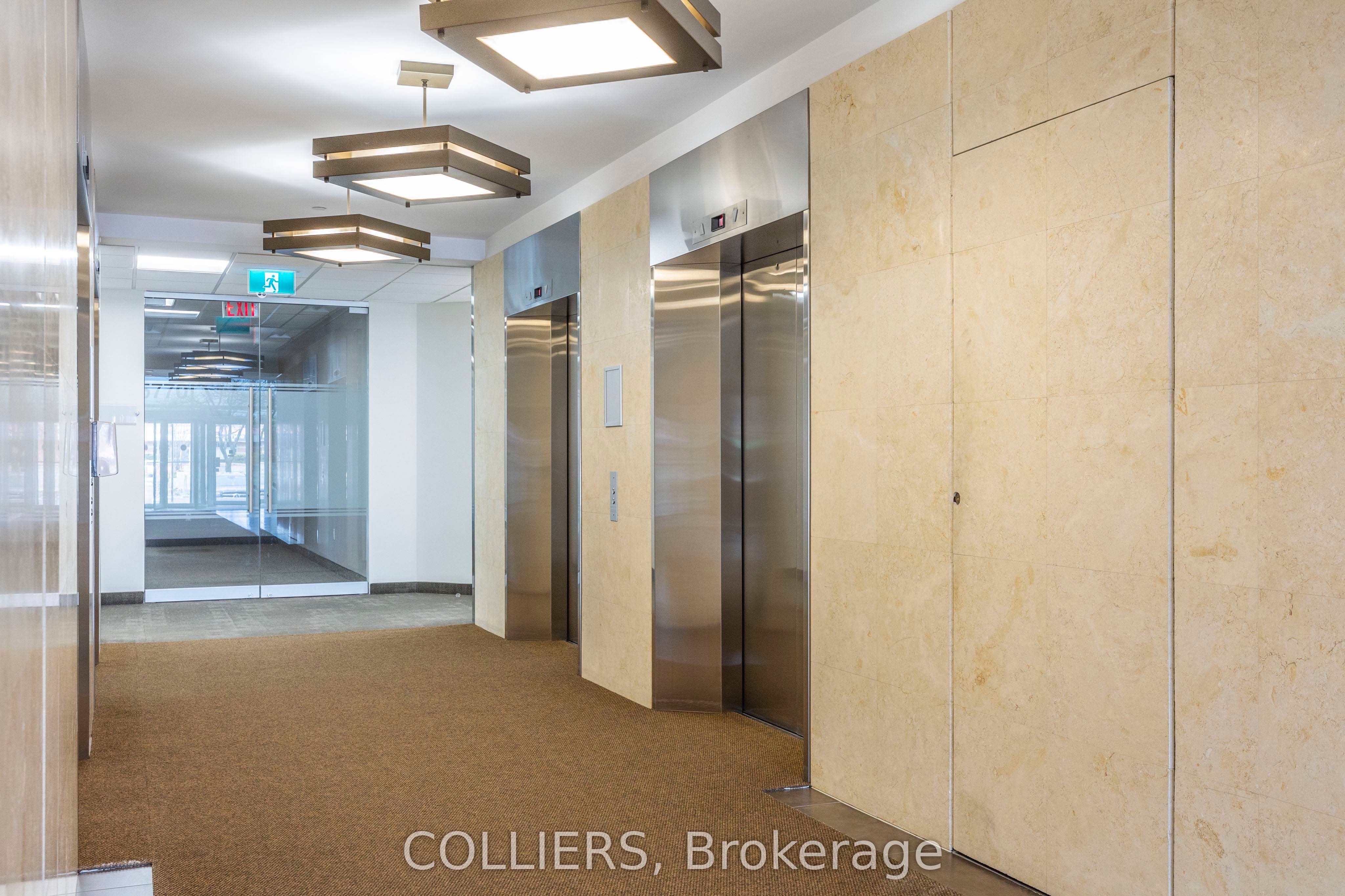 #1001 - 5770 Hurontario Street Property Photo 2