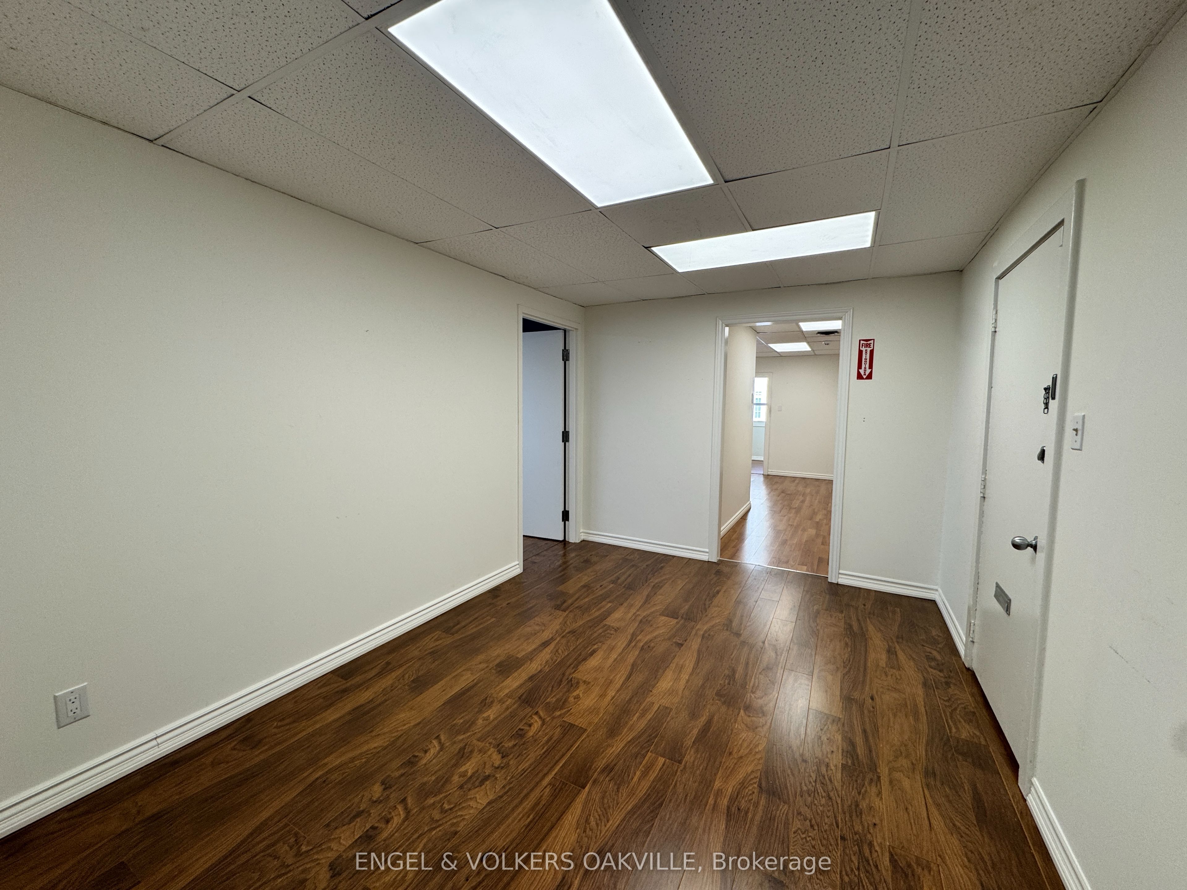 #203 - 260 Church Street Property Photo 3