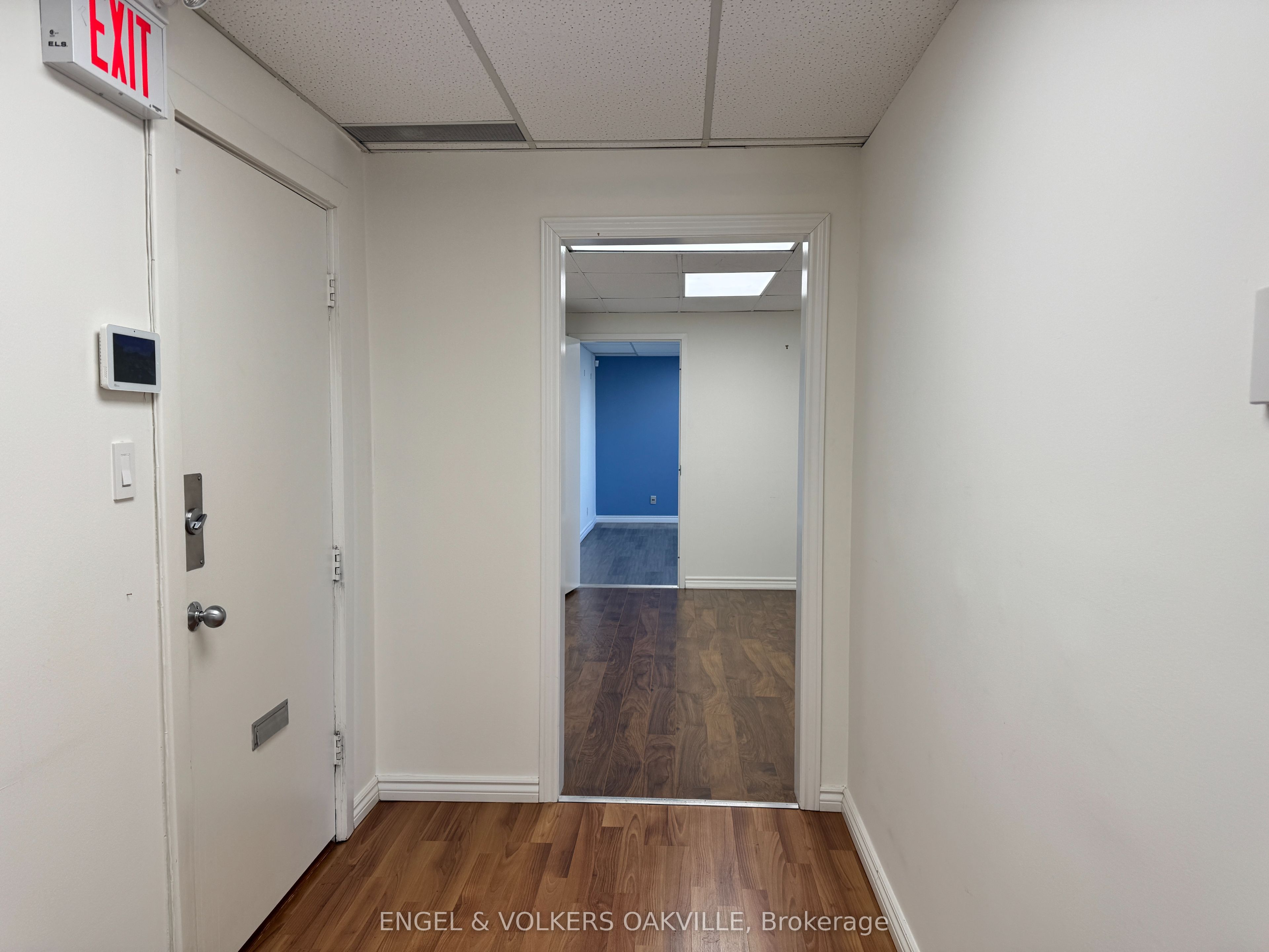 #203 - 260 Church Street Property Photo 9