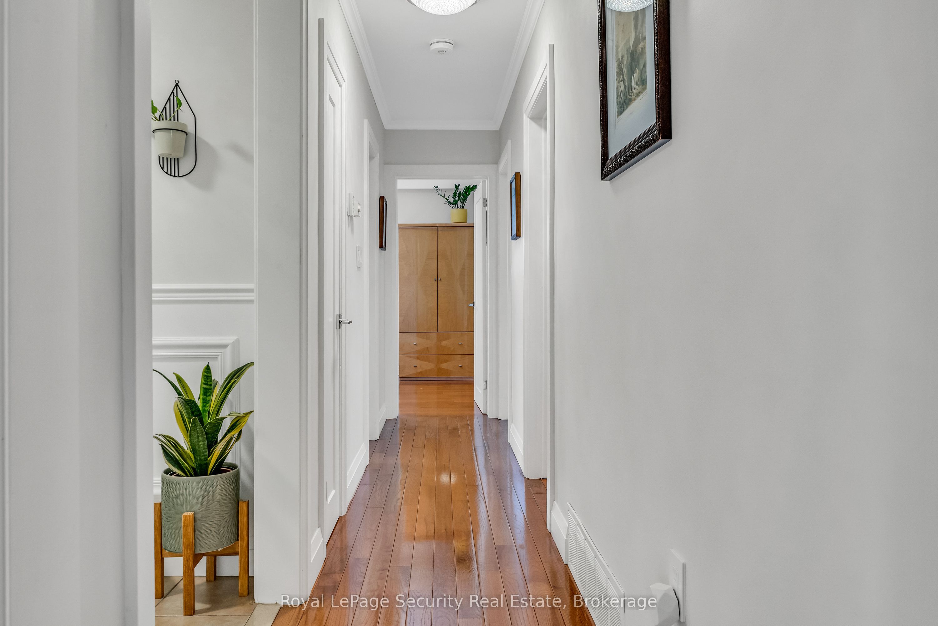 771 Eversley Drive Property Photo 7