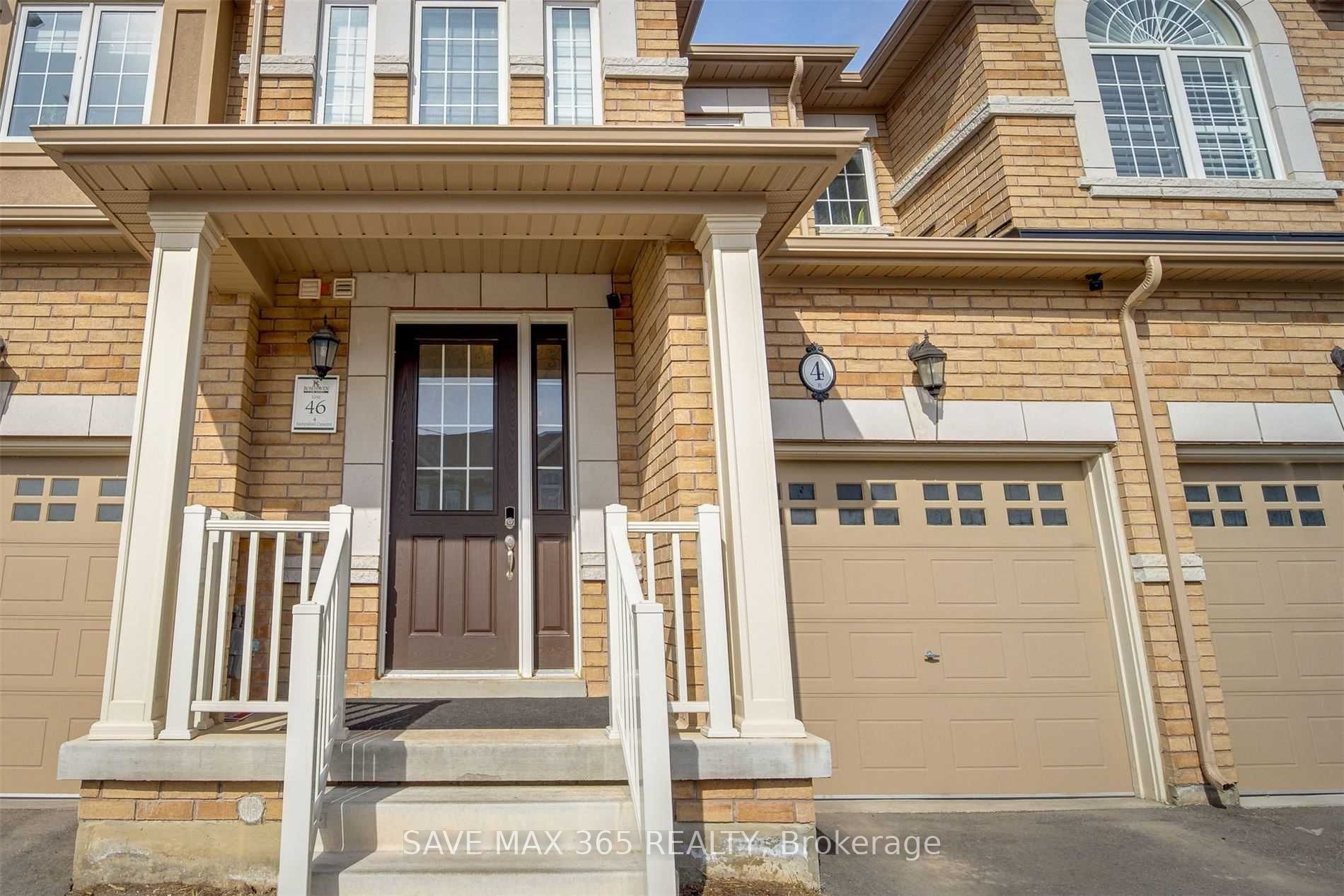 4 Kempsford Crescent Property Photo 1