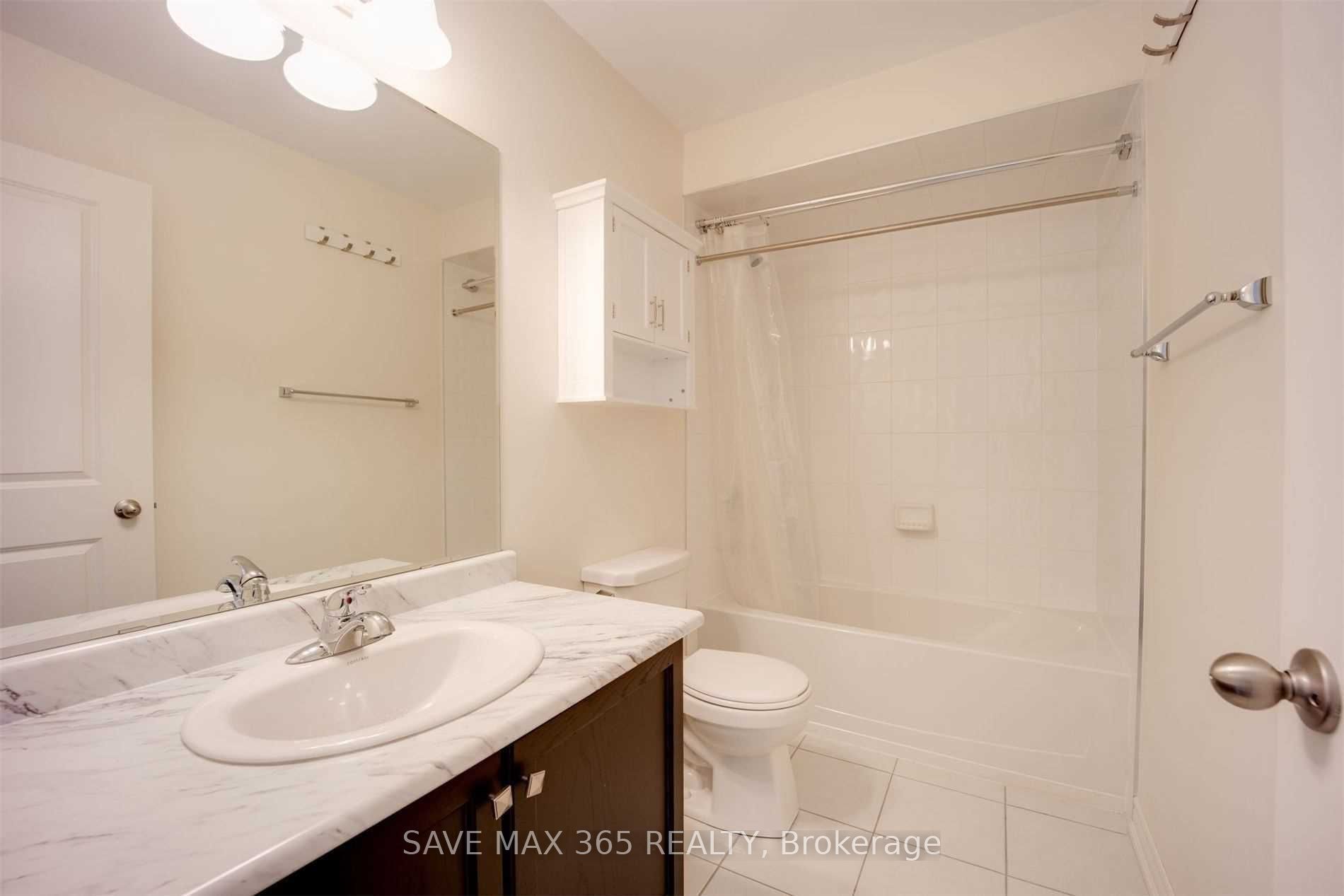 4 Kempsford Crescent Property Photo 11