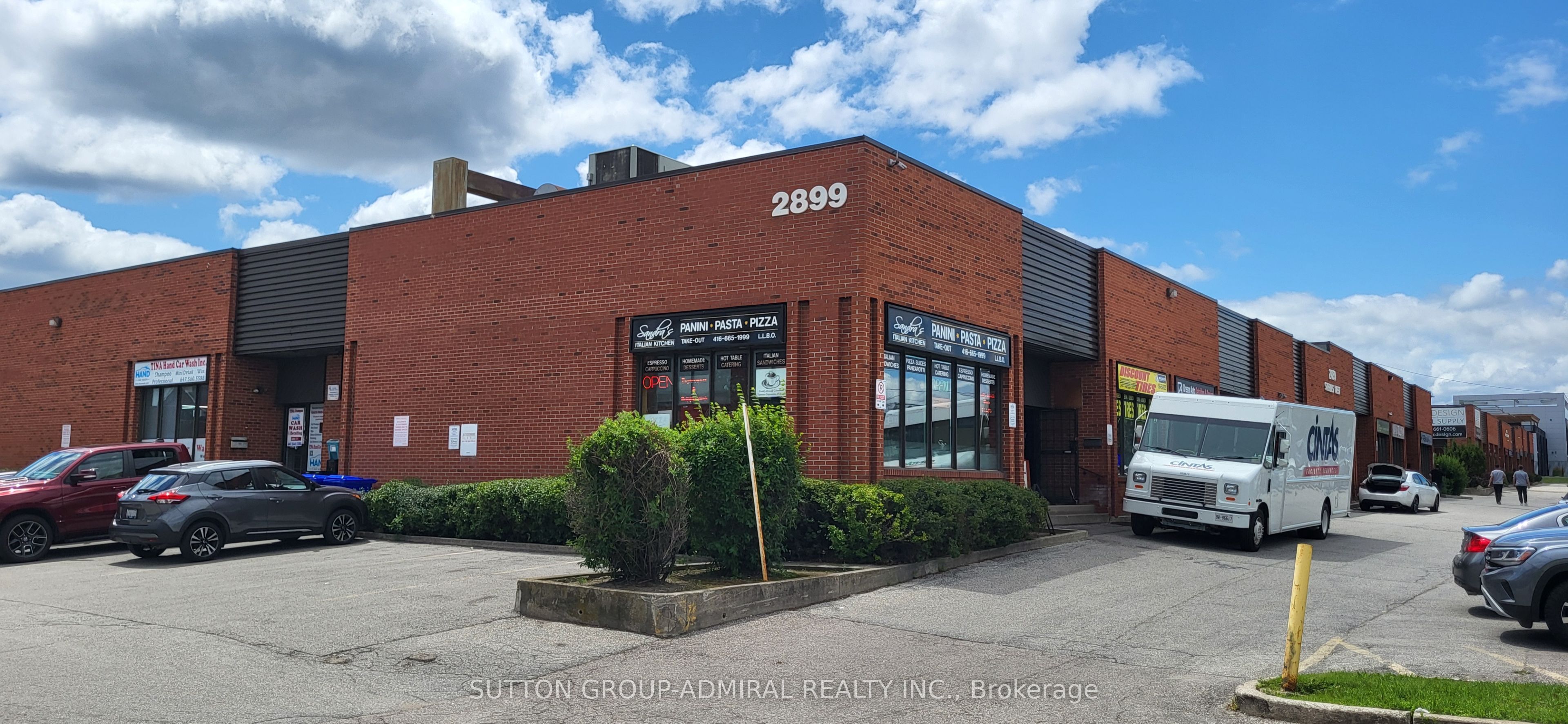 #1 - 2899 Steeles Avenue Property Photo 2