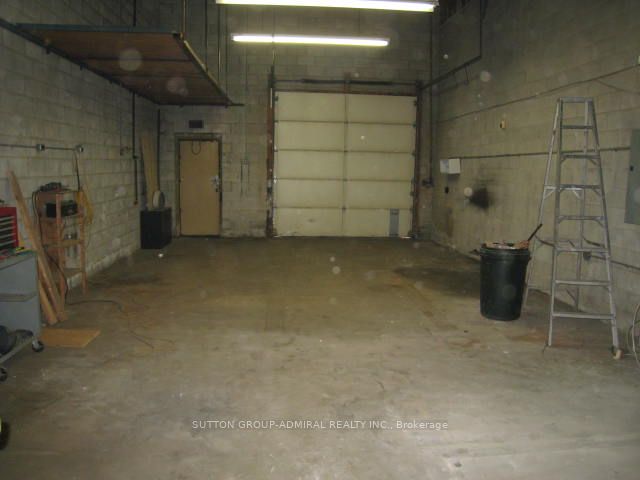 #1 - 2899 Steeles Avenue Property Photo 4