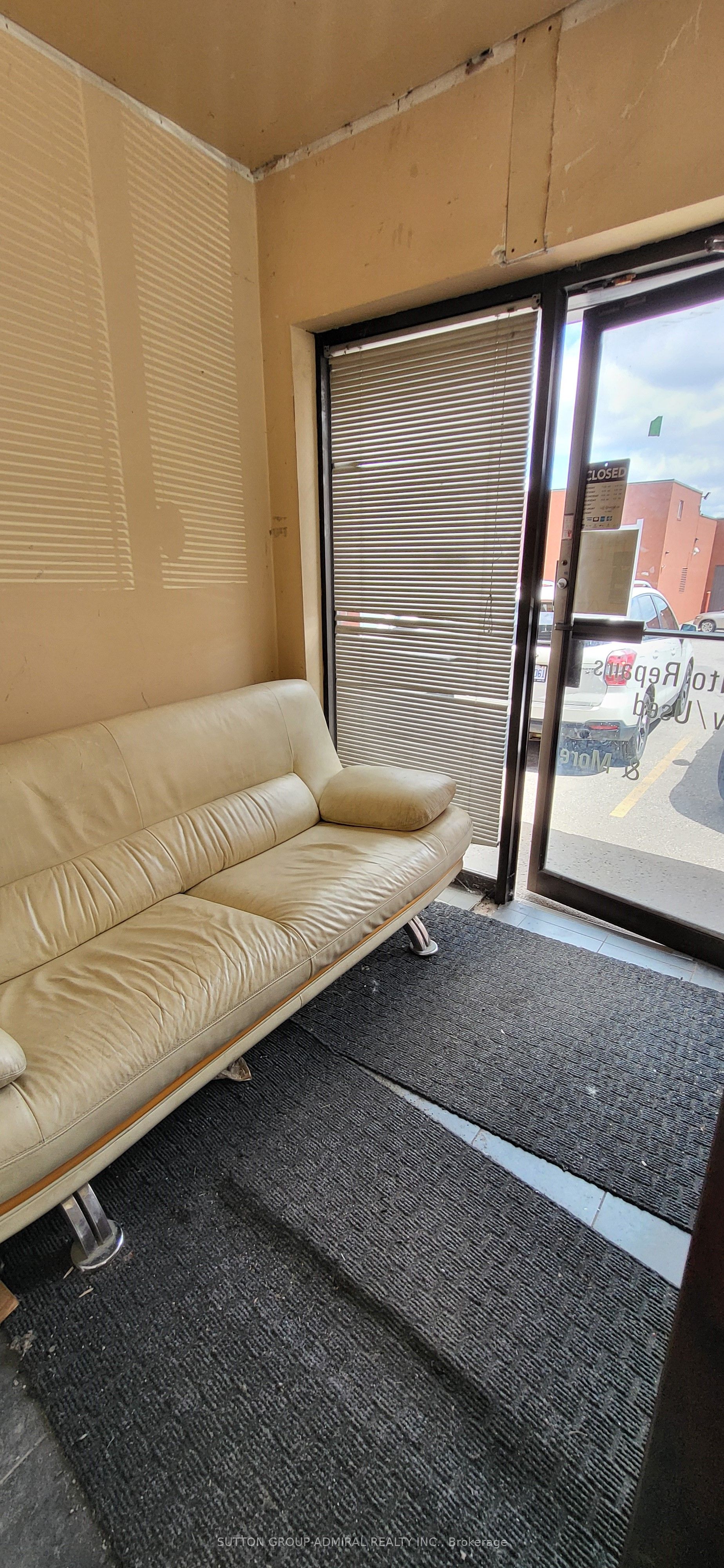 #1 - 2899 Steeles Avenue Property Photo 23