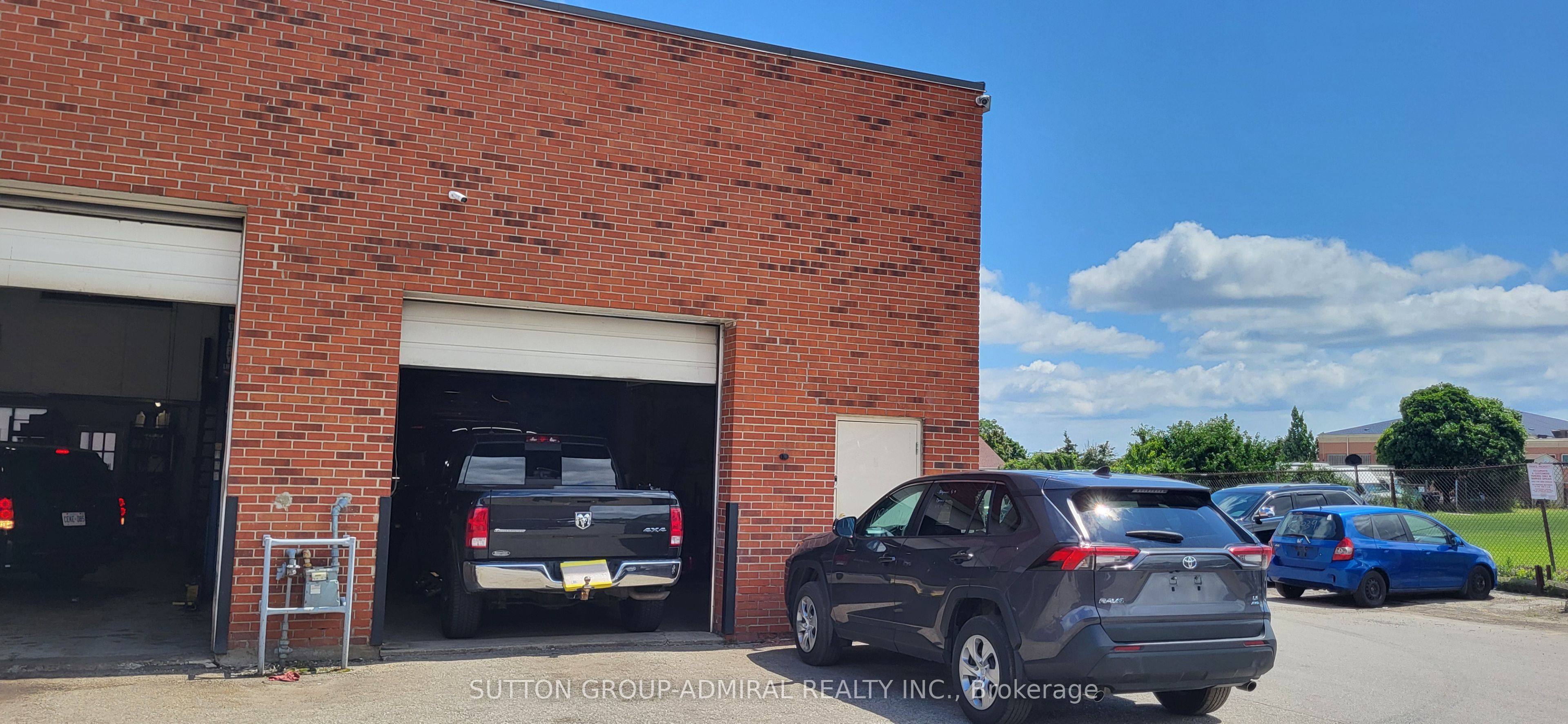 #1 - 2899 Steeles Avenue Property Photo 38