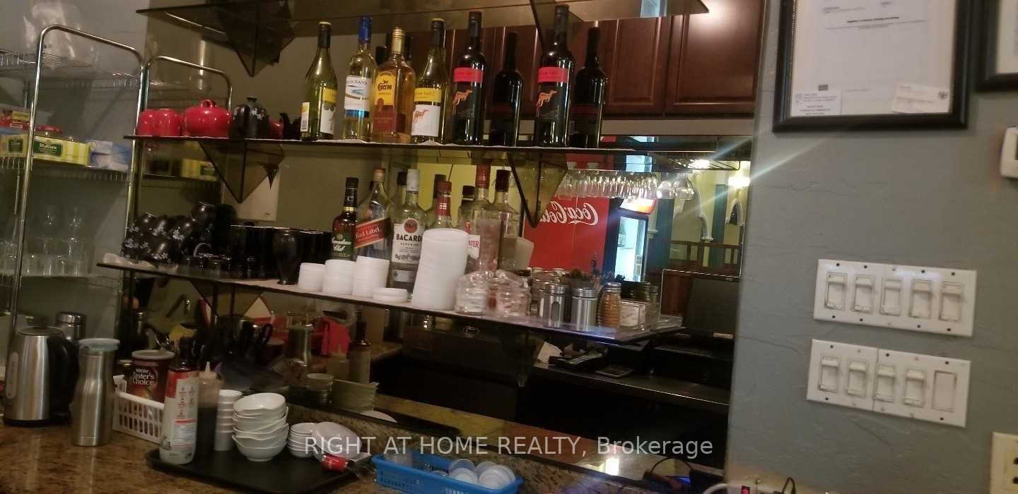 #15 - 1170 Burnhamthorpe Road Property Photo 20