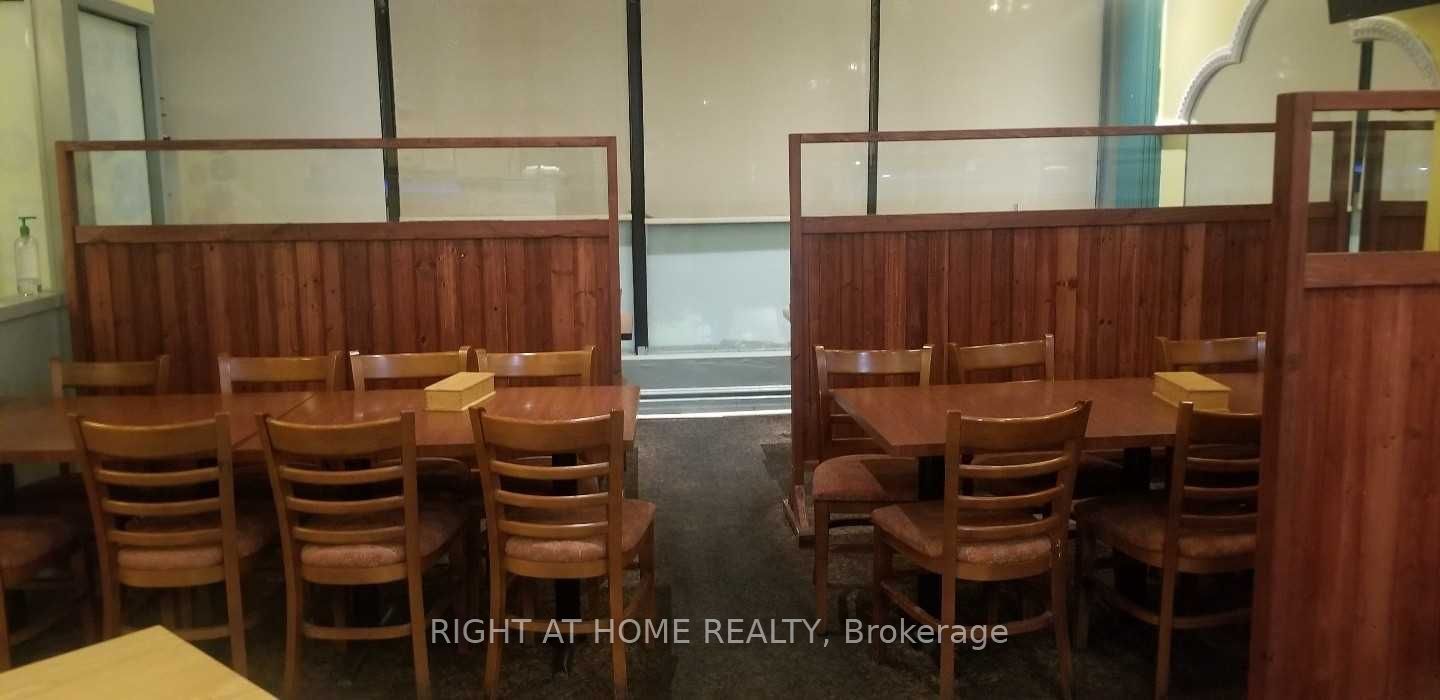 #15 - 1170 Burnhamthorpe Road Property Photo 24