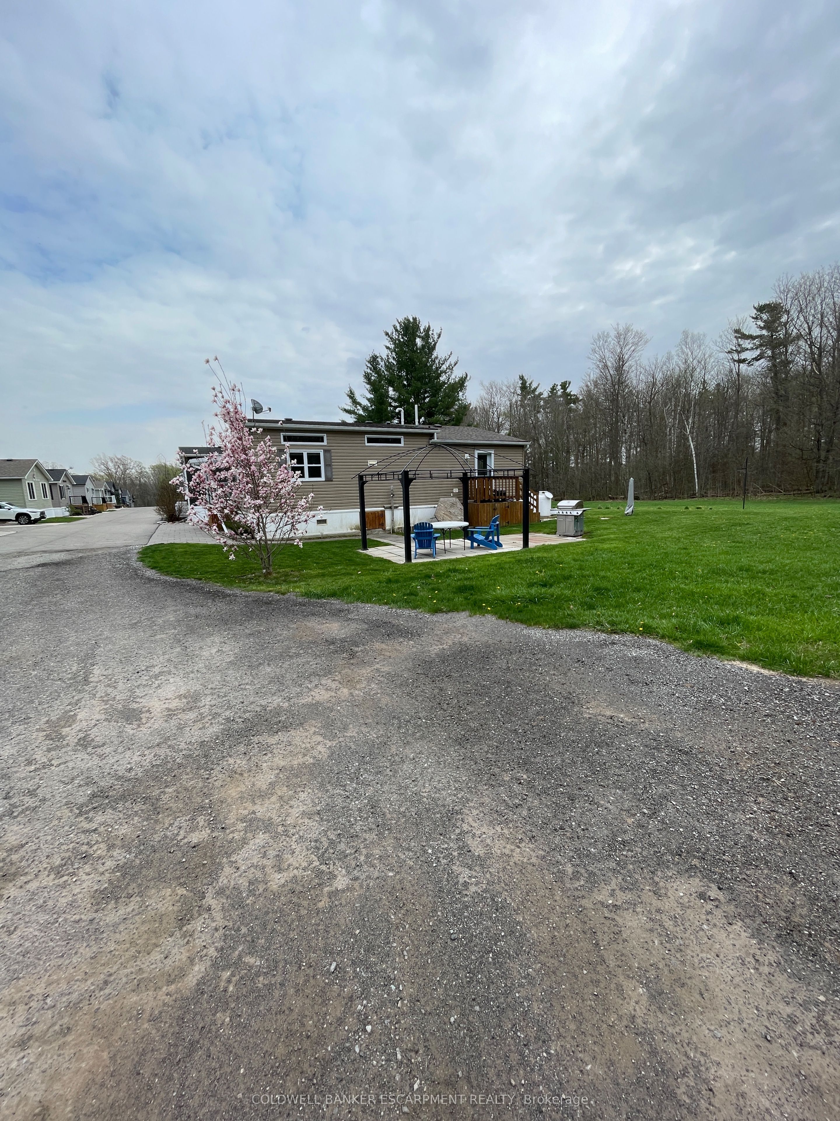 #19 Cedar St. - 4449 Milburough Line Property Photo 25