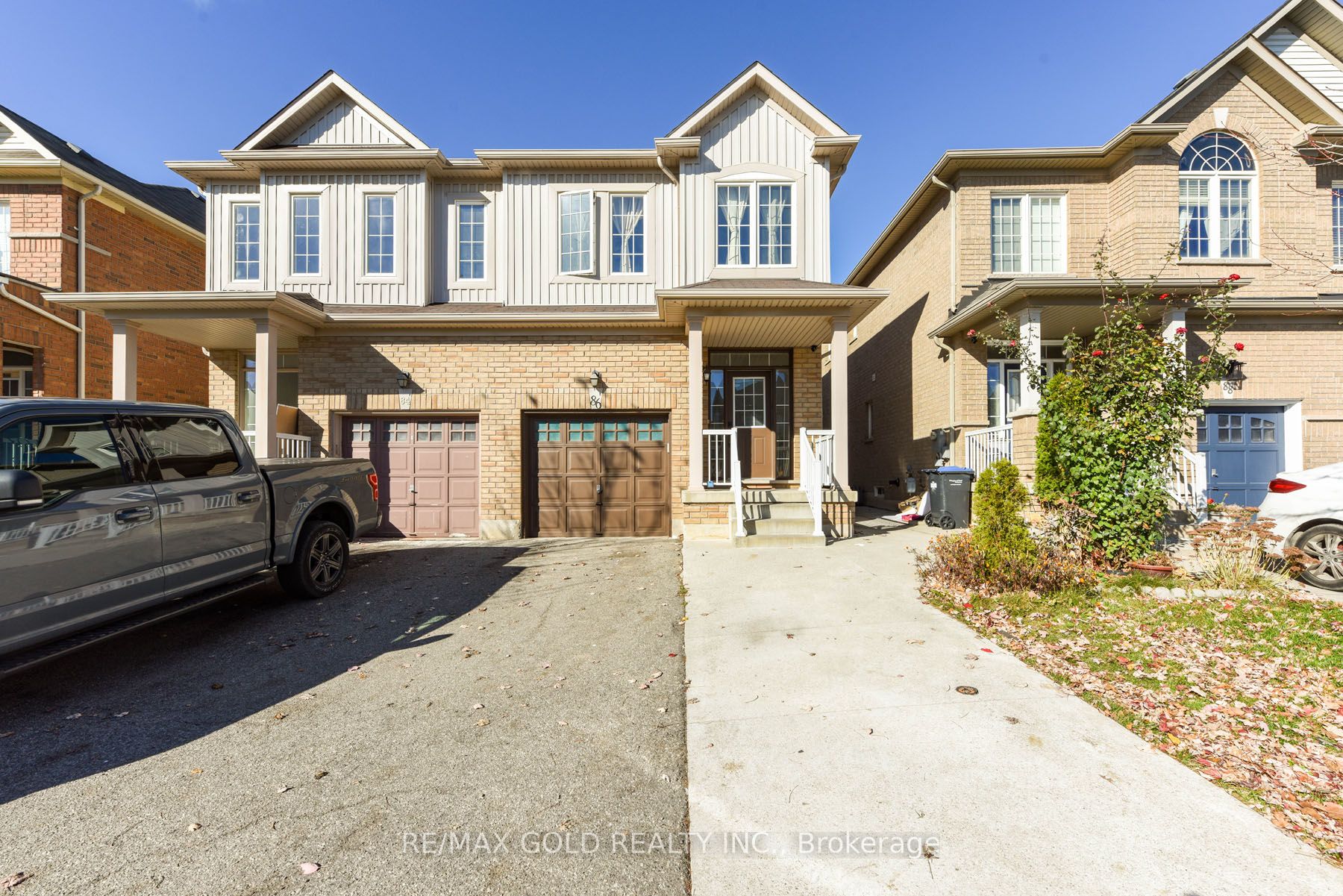 86 Crumlin Crescent Property Photo 1