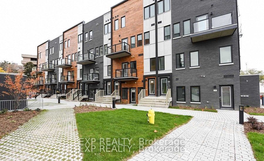 #115 - 402 The East Mall Property Photo 2