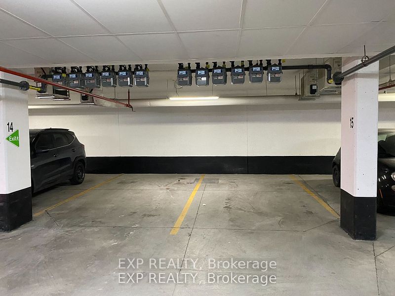 #115 - 402 The East Mall Property Photo 11