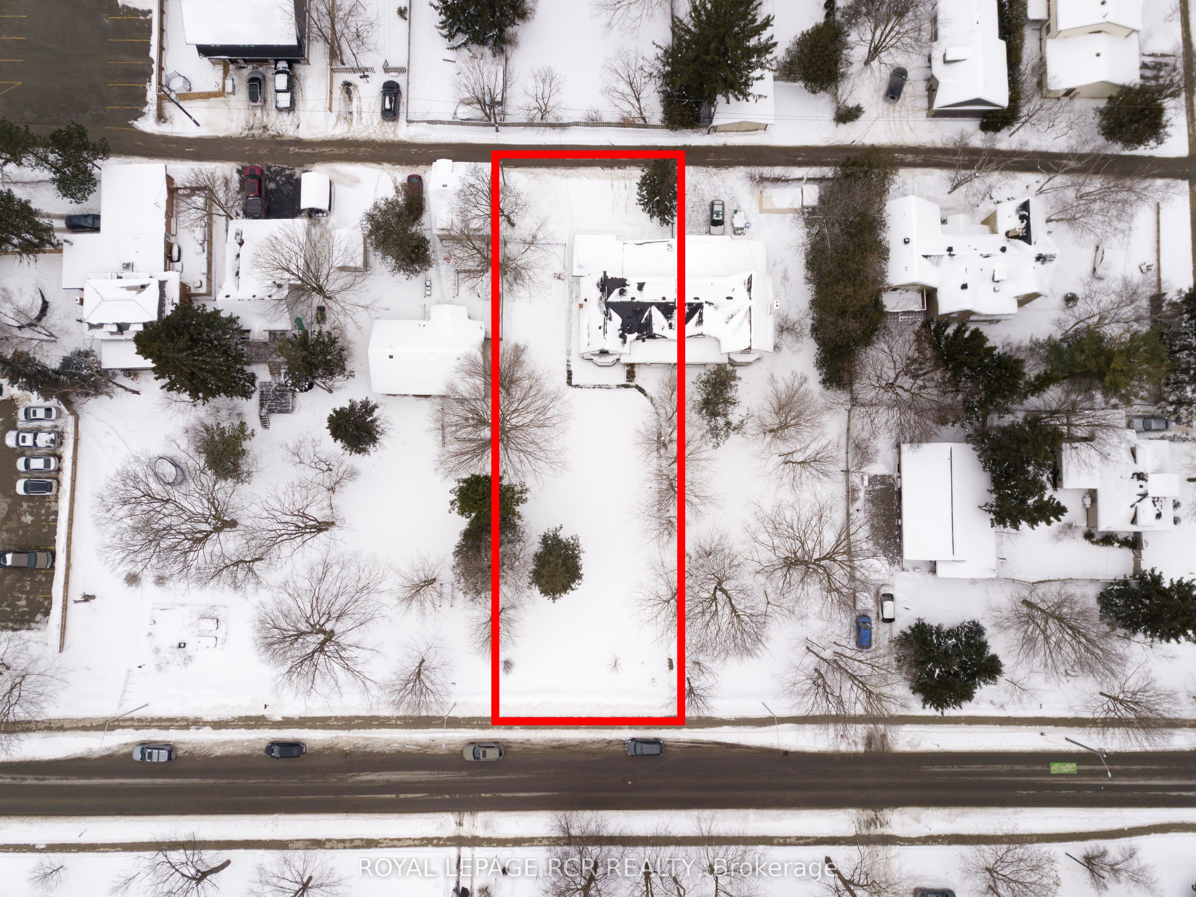 9 Second Avenue Property Photo 3