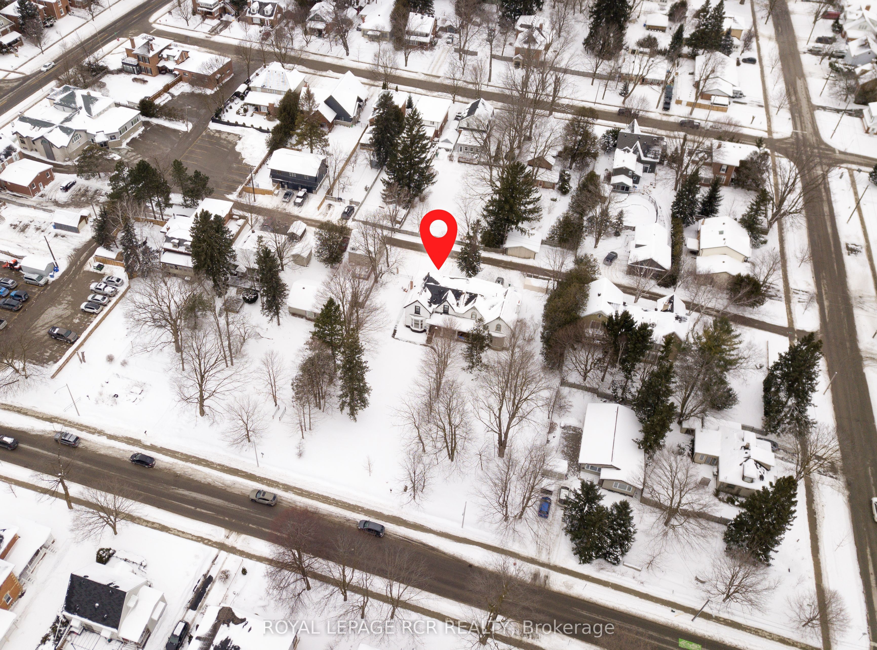 9 Second Avenue Property Photo 4