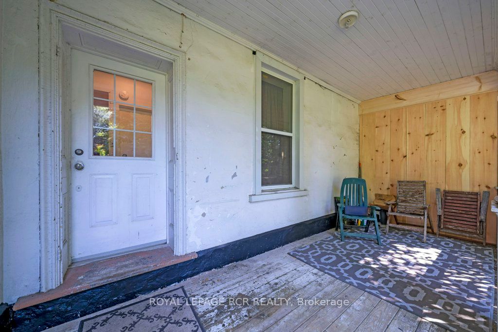 9 Second Avenue Property Photo 10