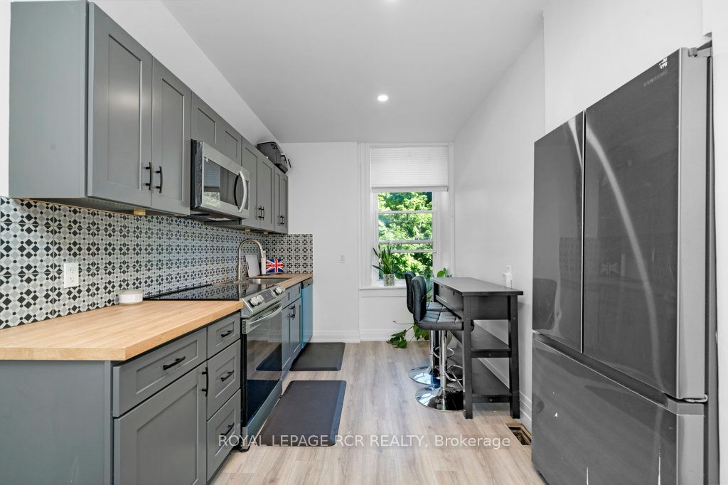 9 Second Avenue Property Photo 15