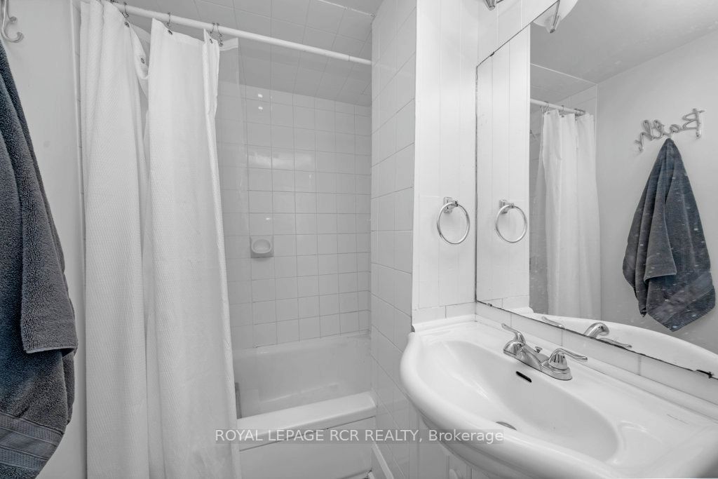 9 Second Avenue Property Photo 23