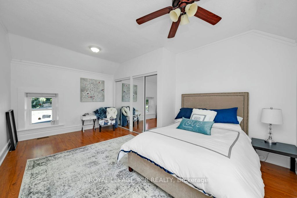 9 Second Avenue Property Photo 27
