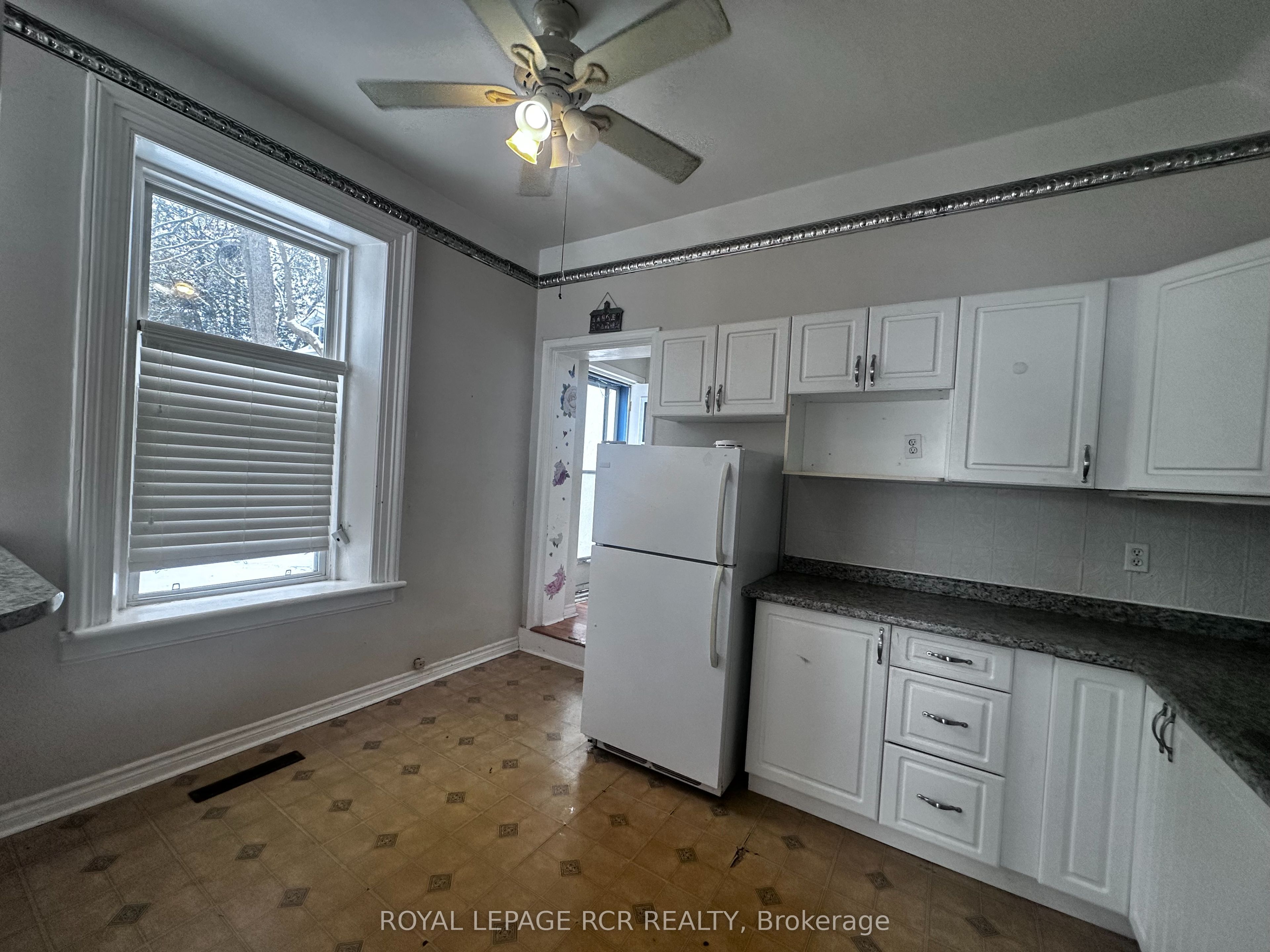 9 Second Avenue Property Photo 31