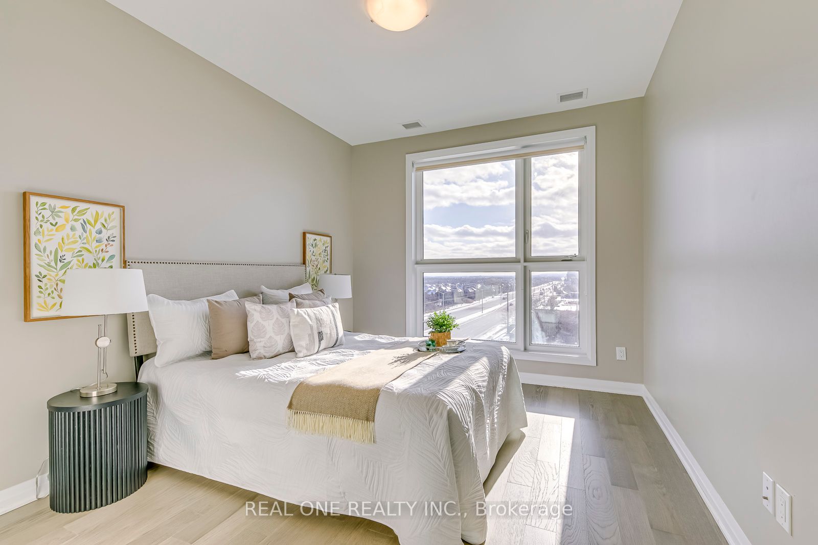 #417 - 95 Dundas Street Property Photo 23