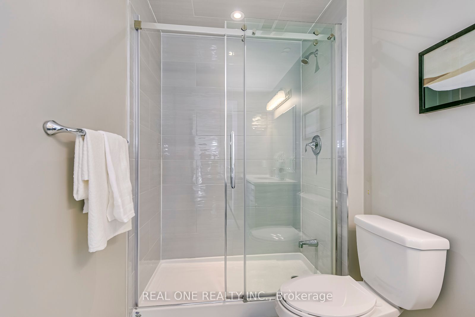 #417 - 95 Dundas Street Property Photo 29