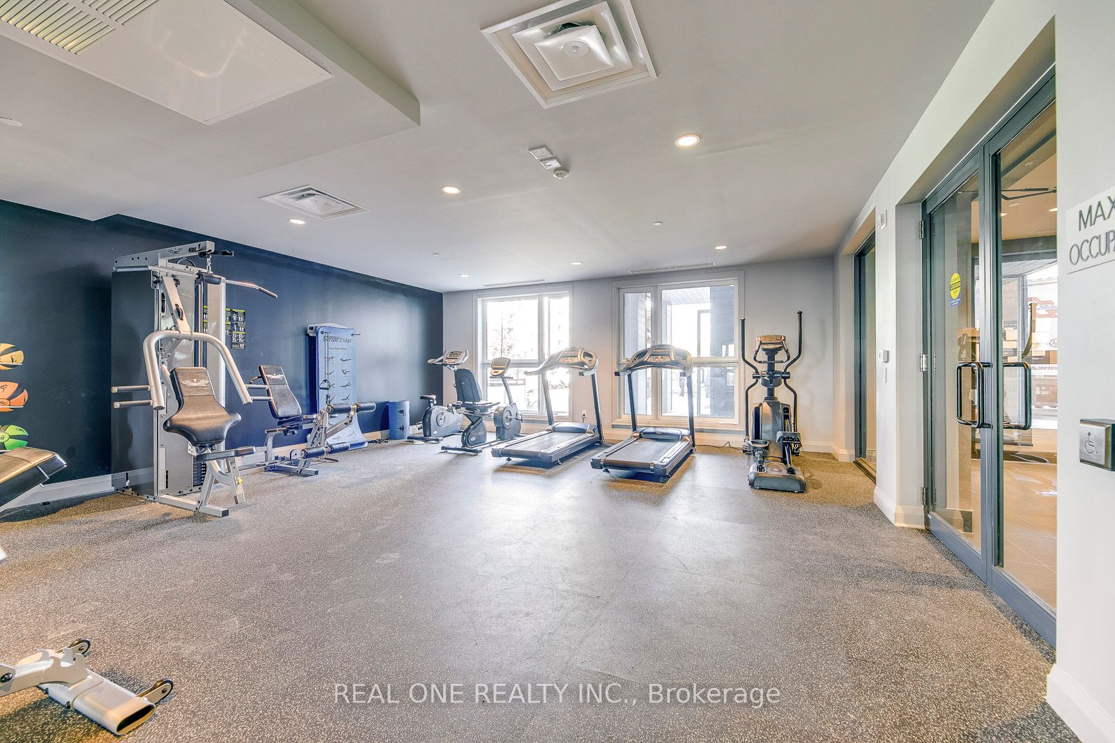 #417 - 95 Dundas Street Property Photo 32