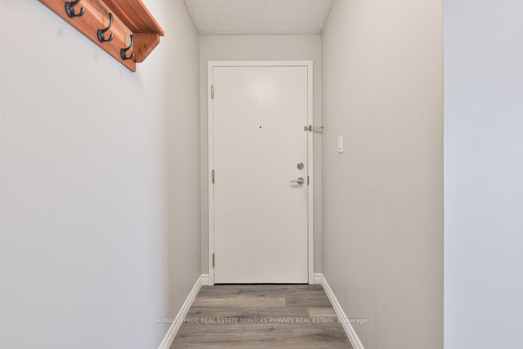 #102 - 4198 Dundas Street Property Photo 5