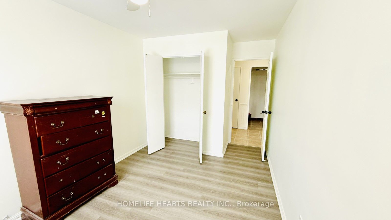#1112 - 455 Sentinel Road Property Photo 17