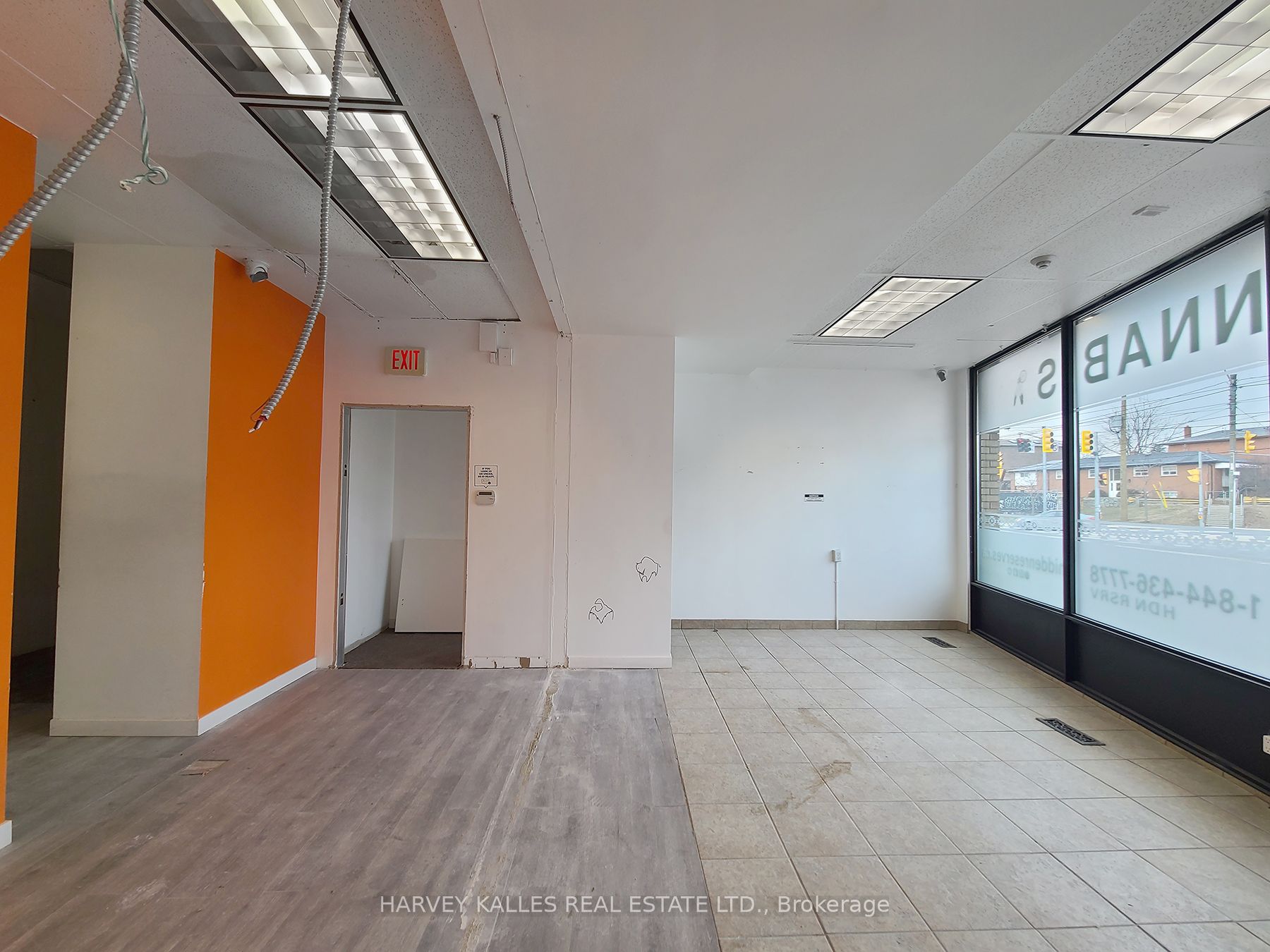 3813 Lake Shore Boulevard Property Photo 8