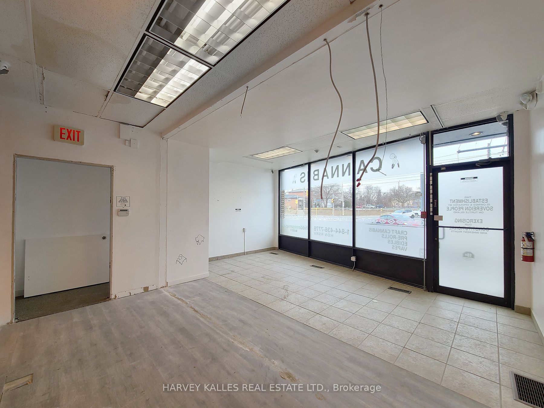 3813 Lake Shore Boulevard Property Photo 11