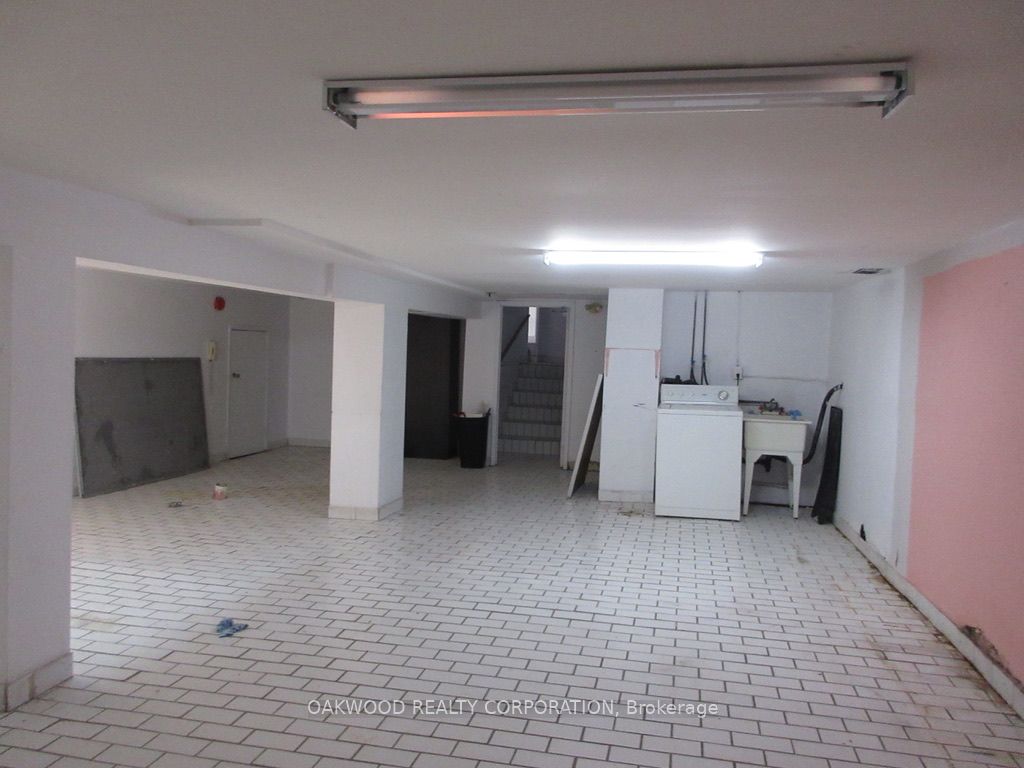 #a - 47 Queen Street Property Photo 10