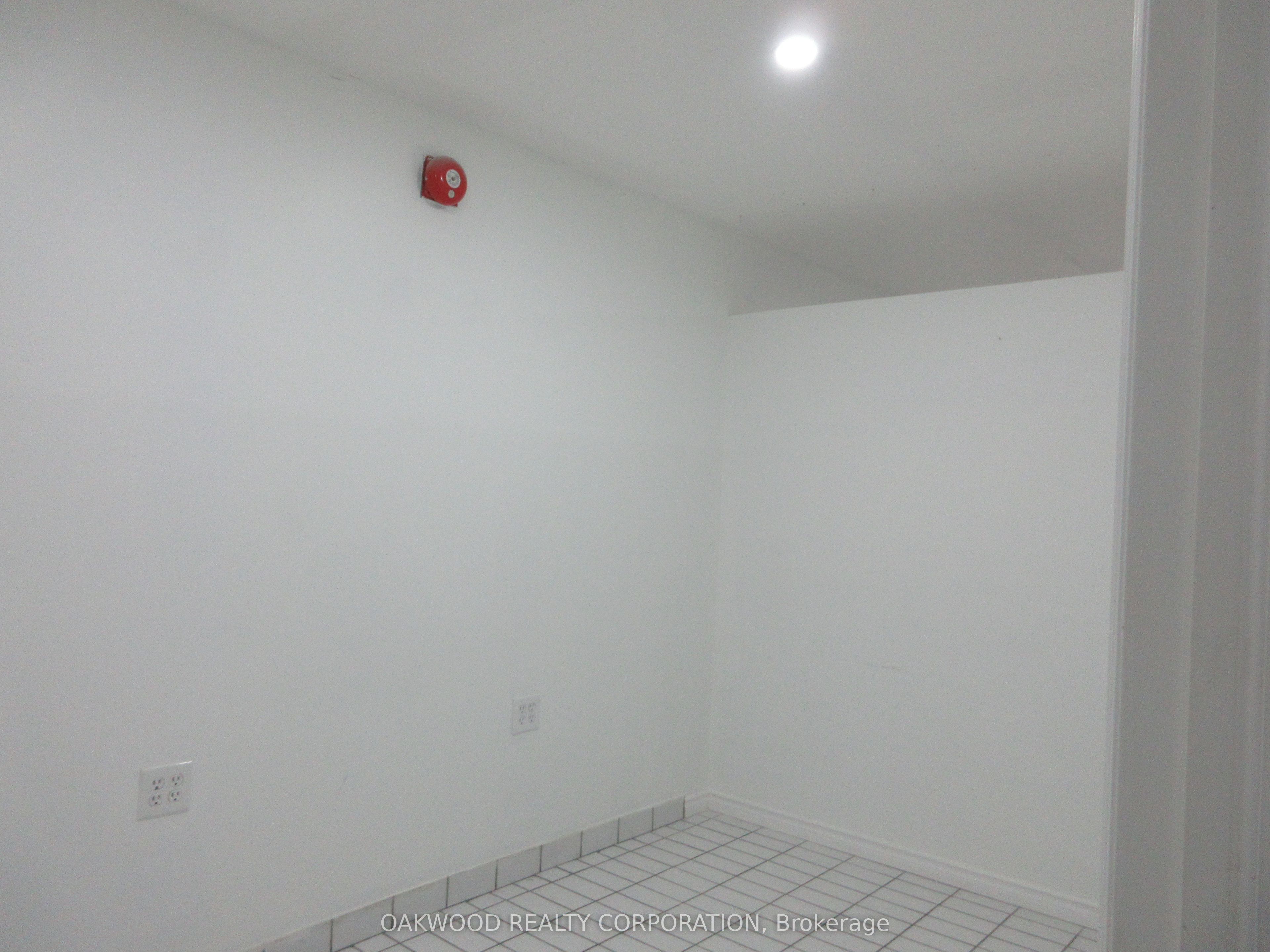 #a - 47 Queen Street Property Photo 20