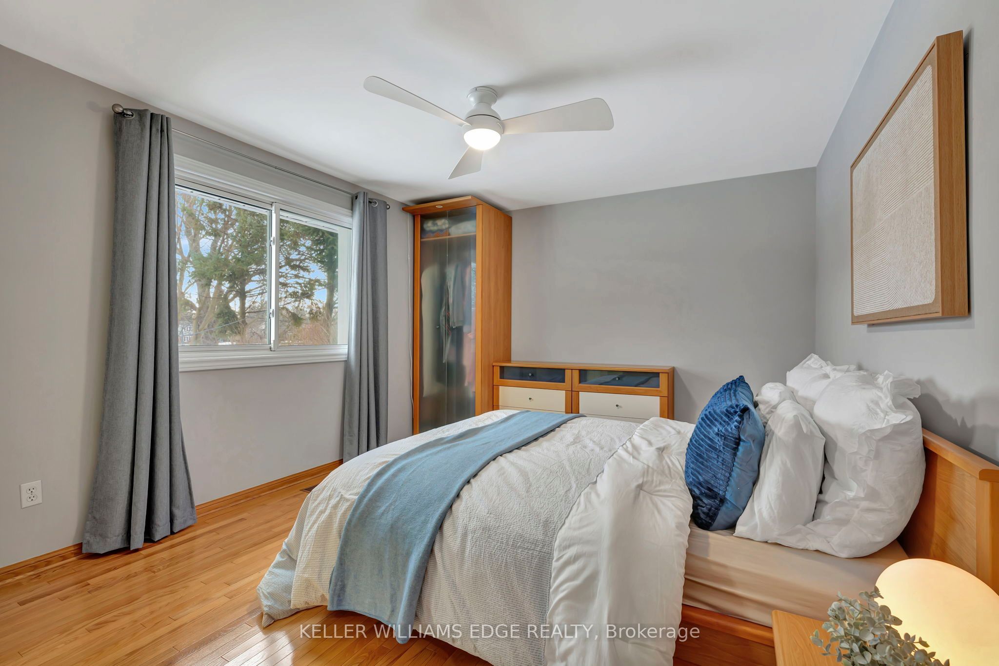 1554 Venetia Dr Property Photo 17