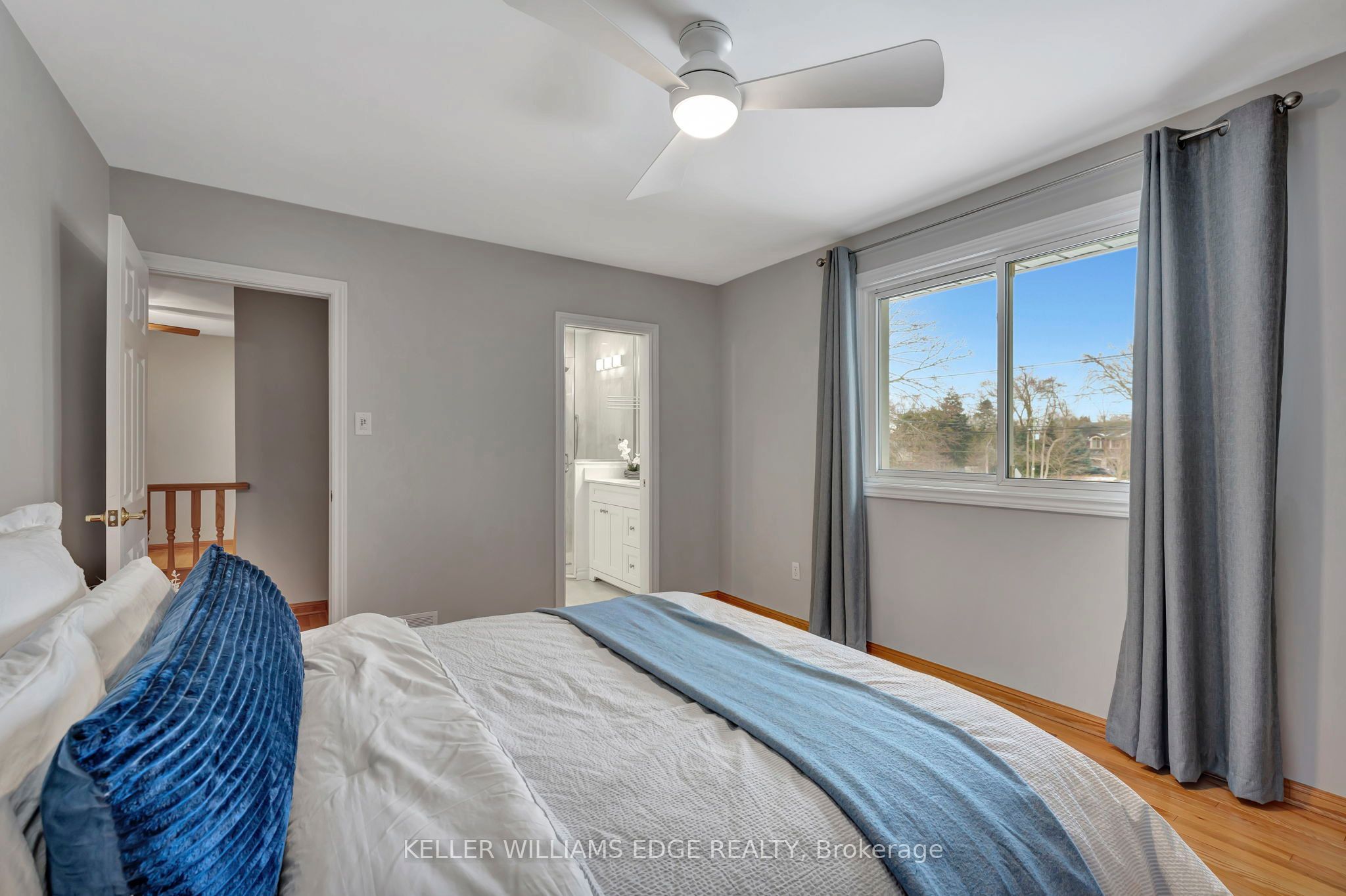 1554 Venetia Dr Property Photo 18