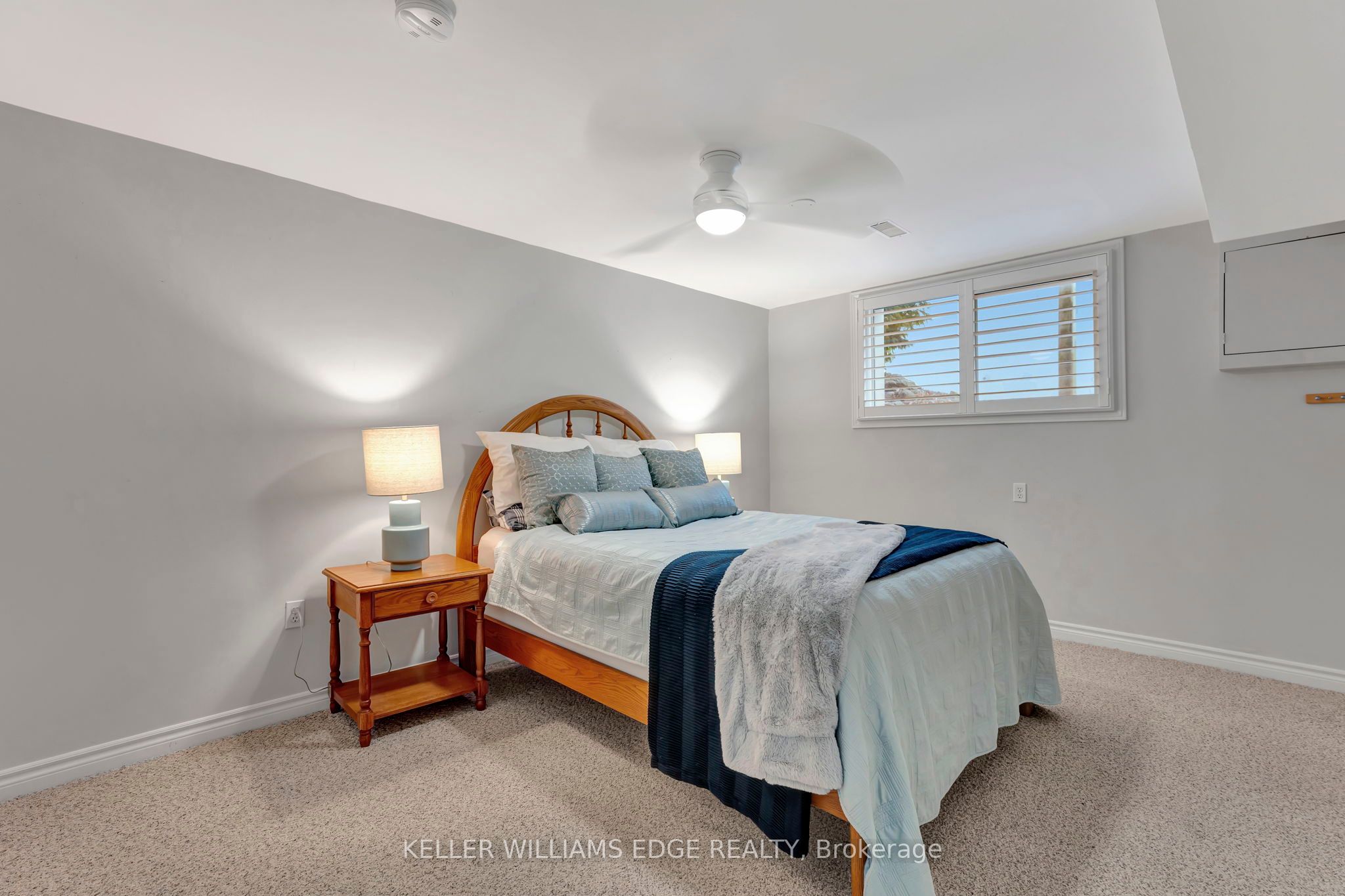 1554 Venetia Dr Property Photo 26