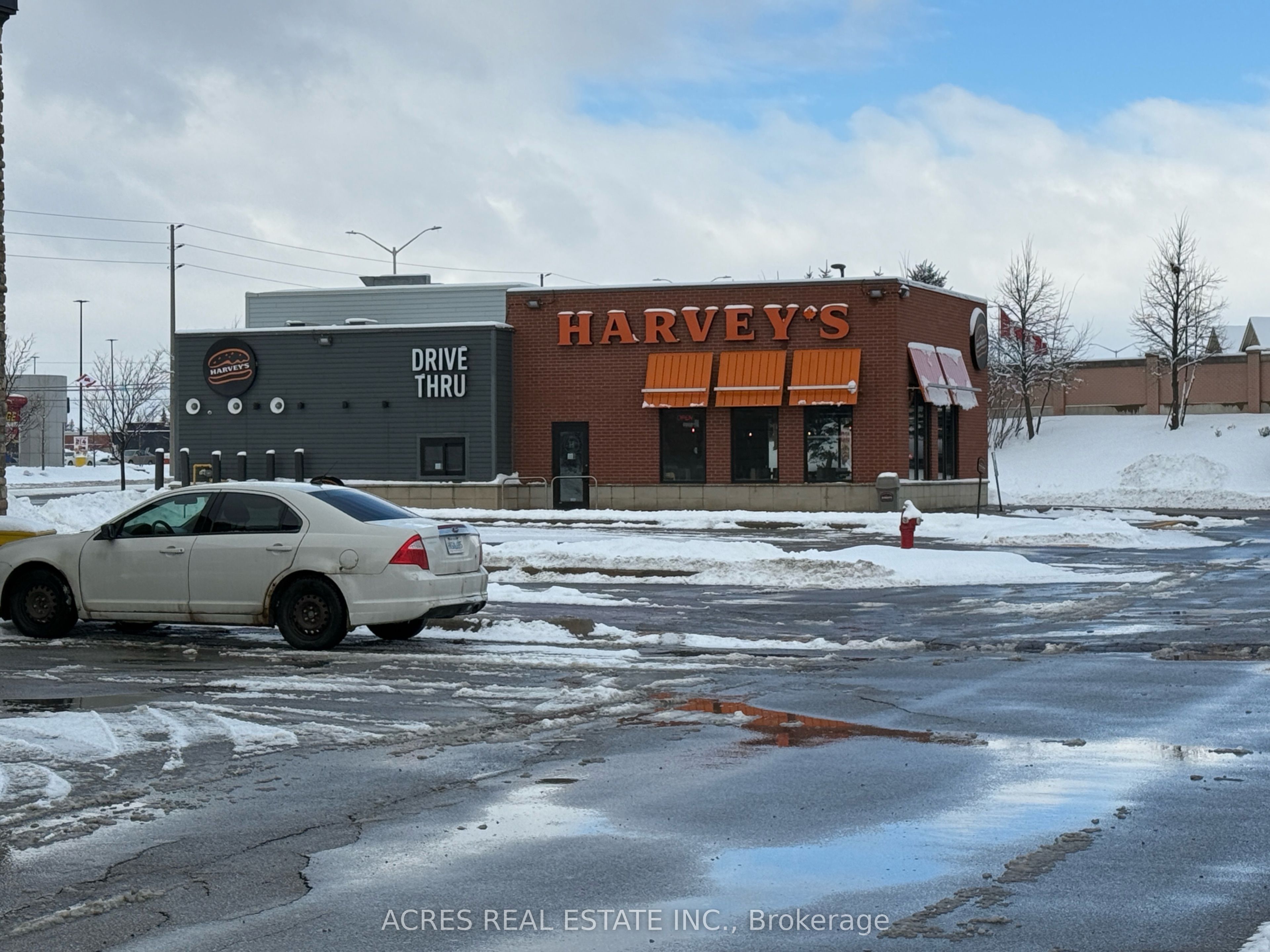 #37 - 10 Cottrelle Boulevard Property Photo 6