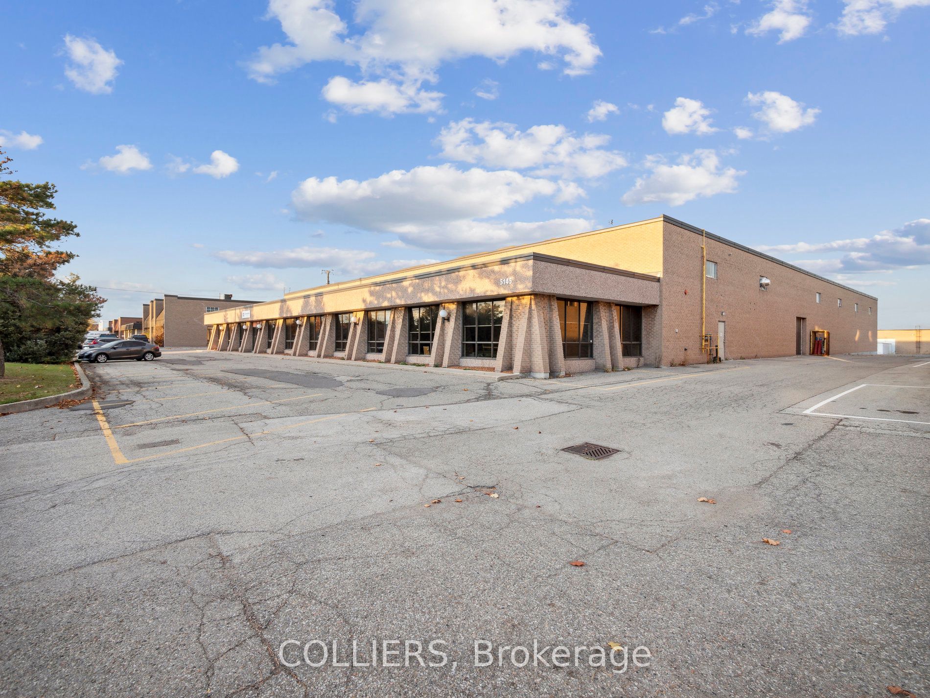 5145 Timberlea Boulevard Property Photo